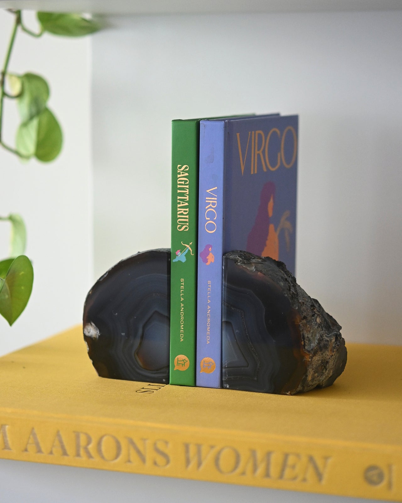 Handcrafted Agate Bookends Set - Natural Stone Book Holder for Shelves, Home & Office Decor - Perfect for Organizing Books, Displaying Crystals & Enhancing Feng Shui