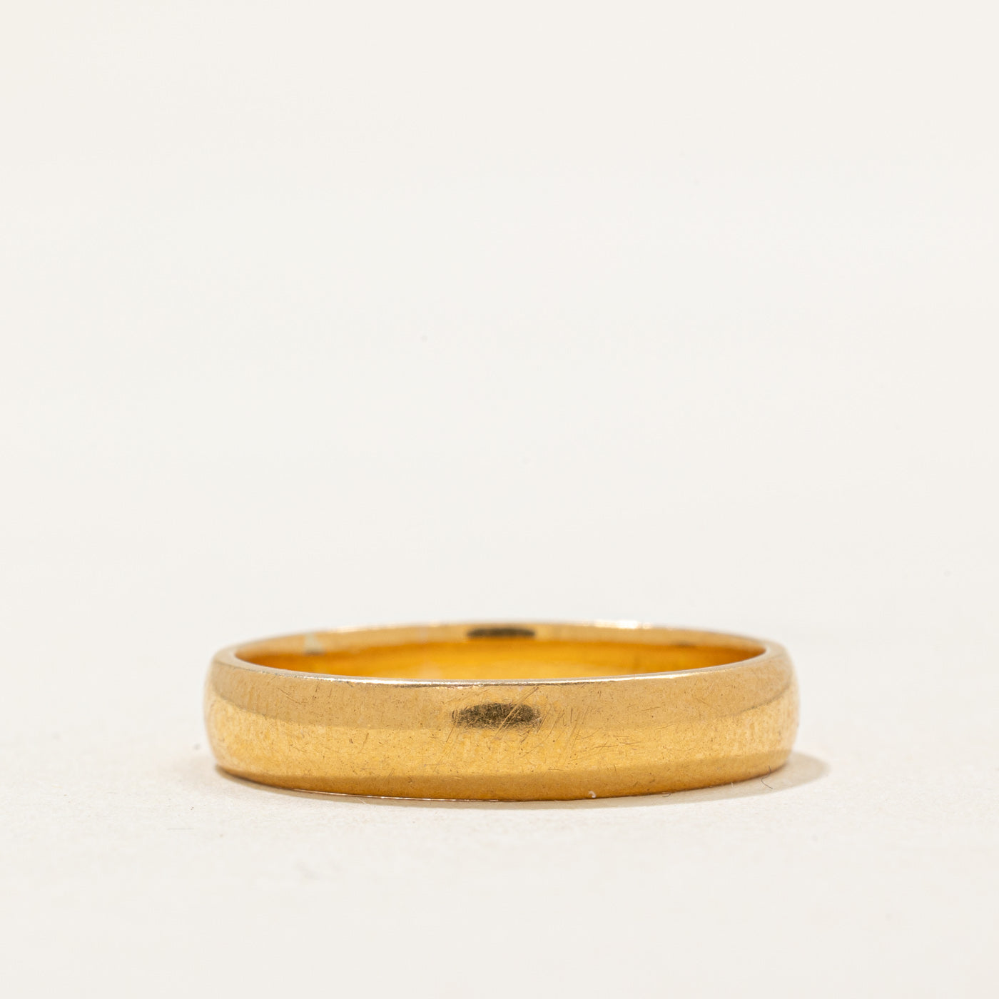 1908 London 22k Yellow Gold Wedding Band Ring - 3.90mm Wide, Size 8.75 - Vintage Inspired Wedding Ring for Men & Women - Perfect for Anniversaries, Engagements & Special Occasions
