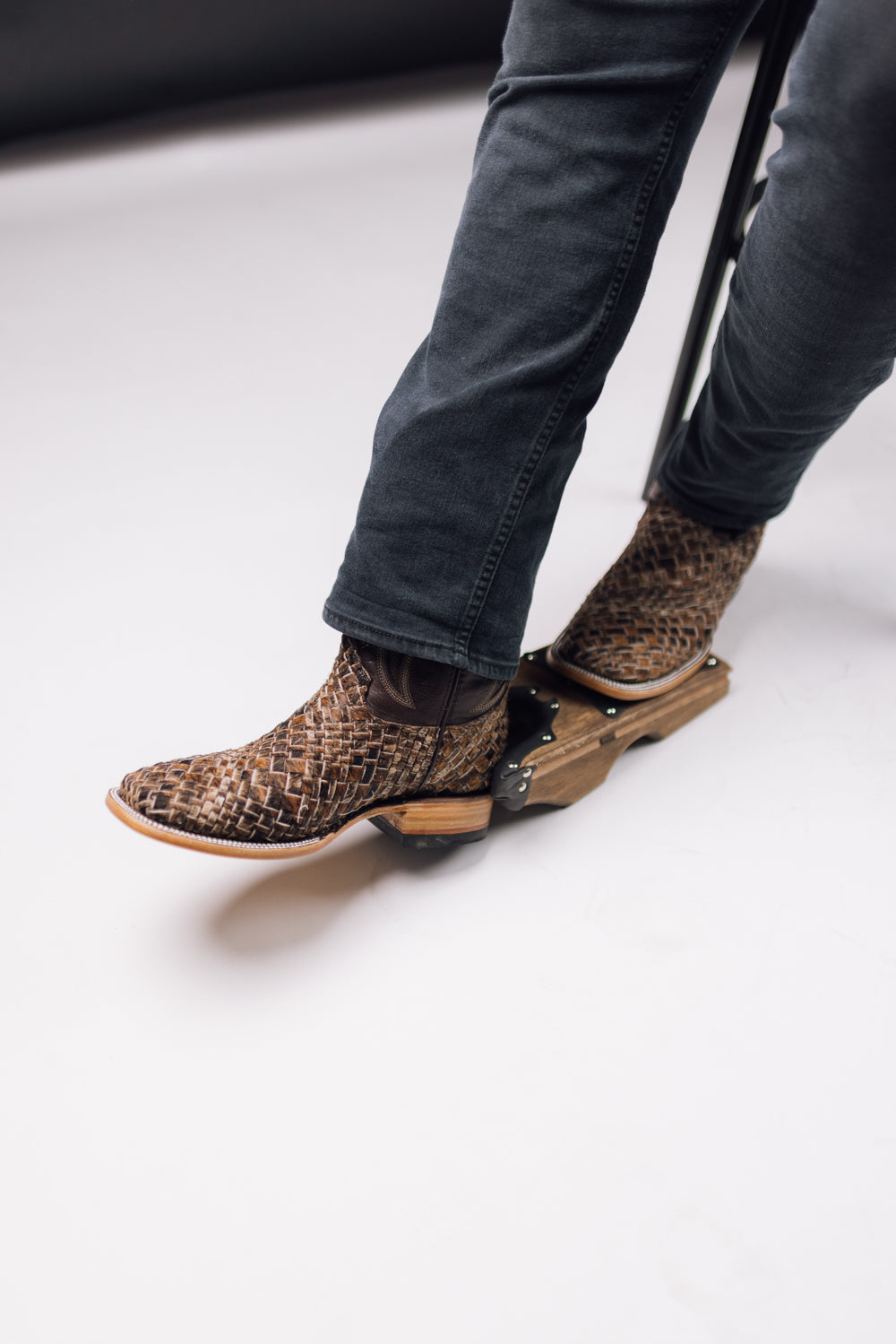 Rock'em Boot Jack - Heavy Duty Boot Remover for Men & Women - Easy Shoe Removal Tool for Cowboy Boots, Work Boots & Hiking Boots - Perfect for Home, Ranch, Farm & Outdoor Use