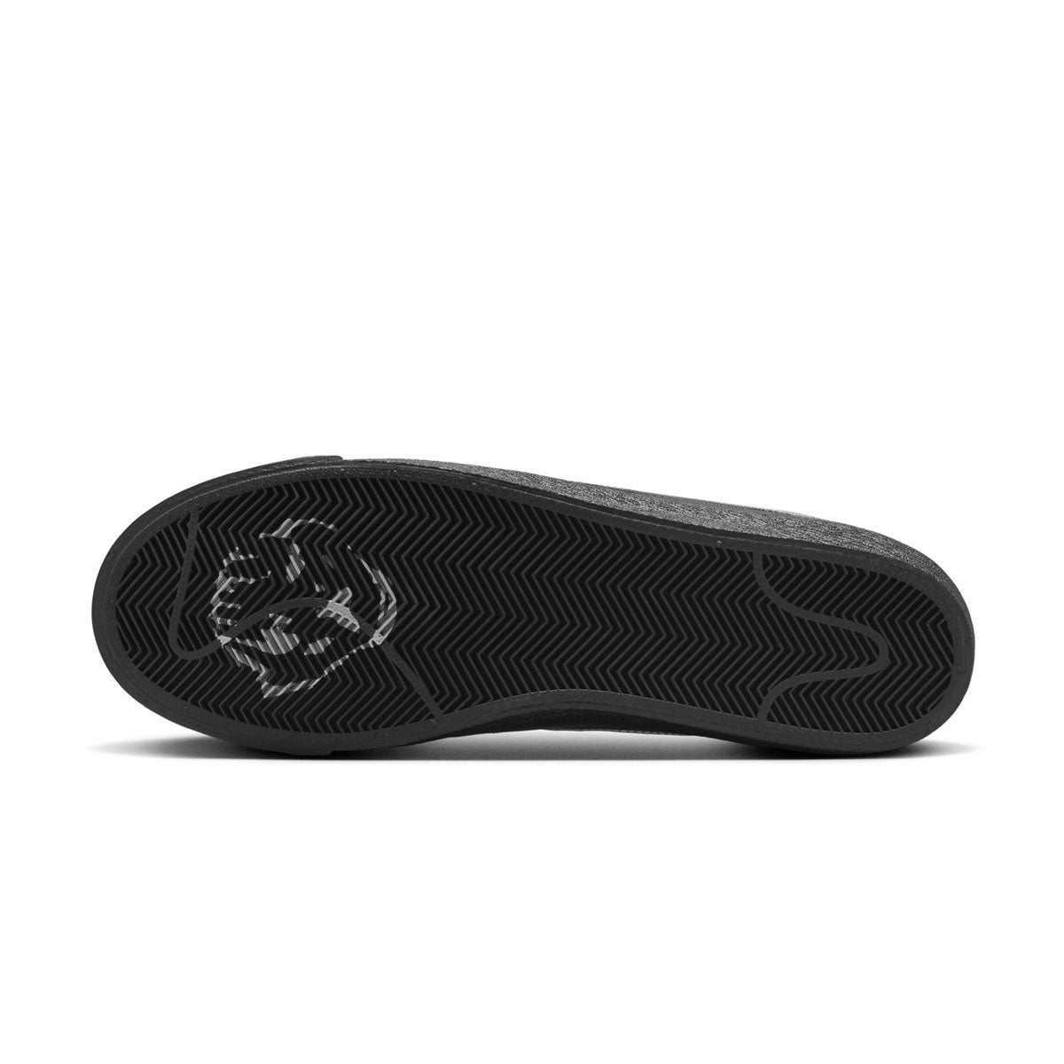 Dancer Skateboards SB Zoom Blazer Low Sneakers - Black Metallic Silver Colorway | Men's Skate Shoes for Street Style & Urban Fashion