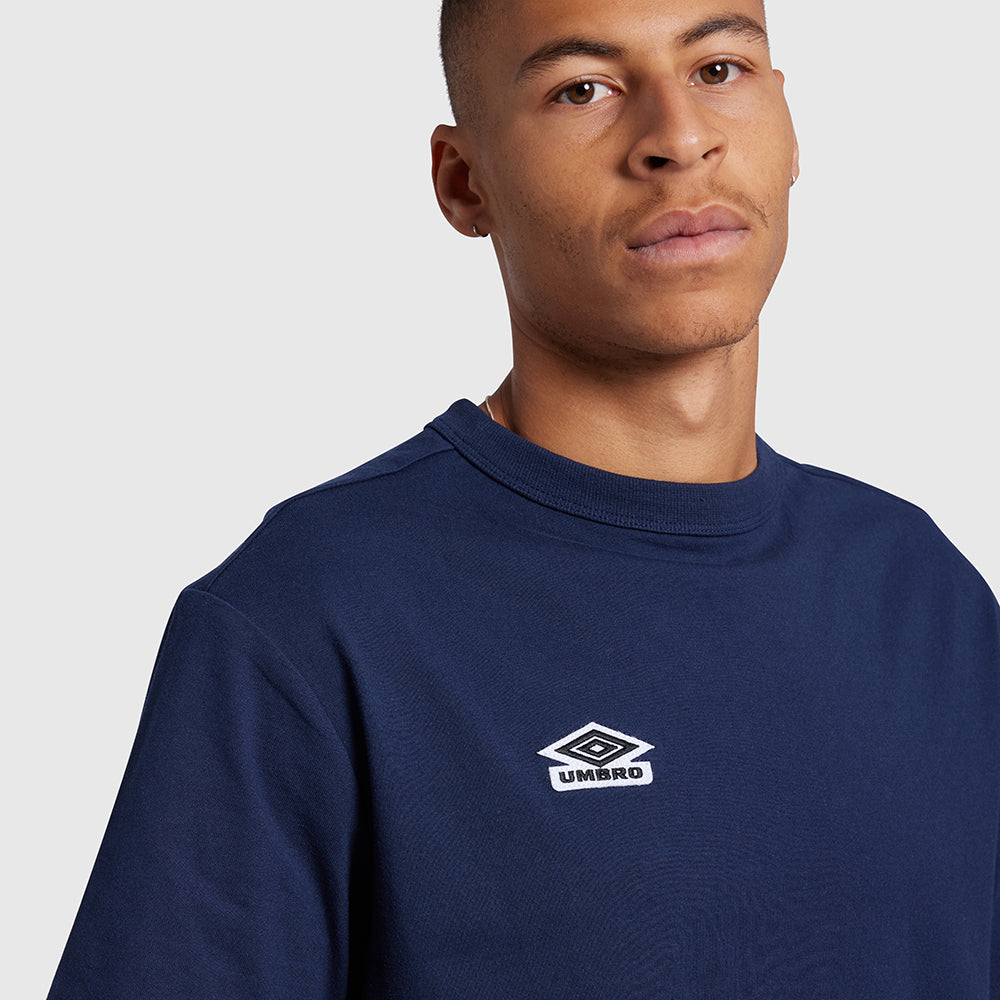 Umbro Classic Crew Neck T-Shirt for Men - Comfortable Cotton Casual Tee for Sports, Gym & Everyday Wear