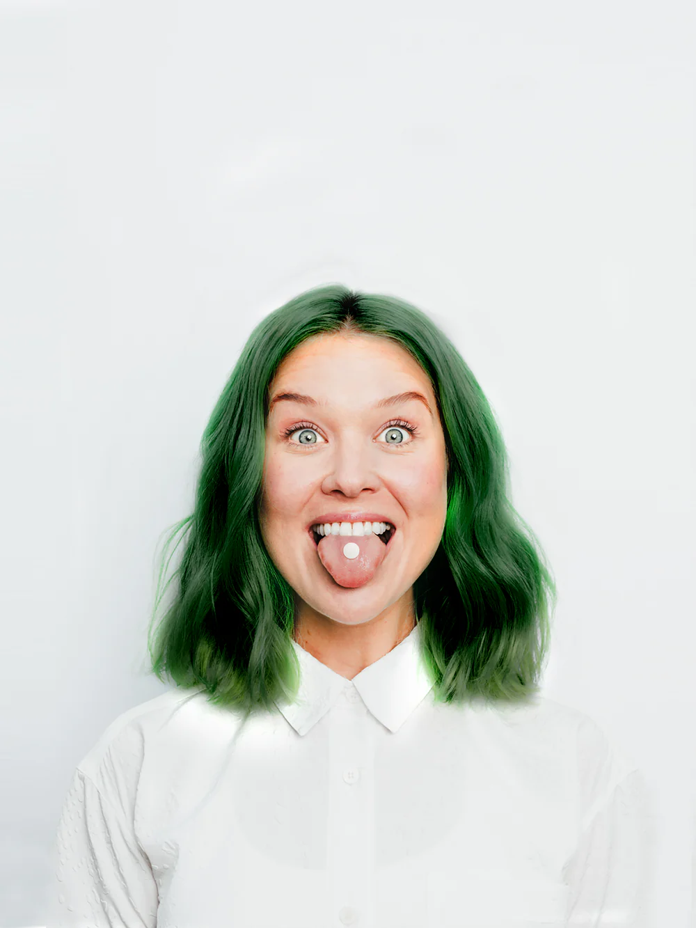 Eco-Friendly Green Toothpaste Tabs for Sensitive Teeth - Natural Mint Flavor for Fresh Breath | Perfect for Travel & Zero-Waste Lifestyle