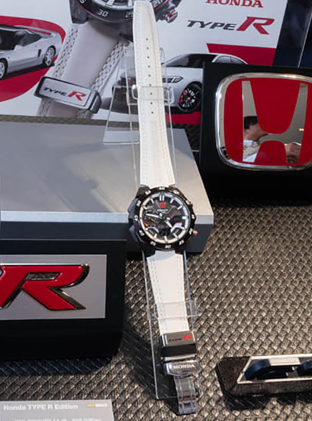 CASIO EDIFICE ECB-2200HTR-1AJR Honda Type R Edition Men's Watch - Japan JDM Movement, Windflow Design - Perfect for Racing Enthusiasts & Sports Lovers