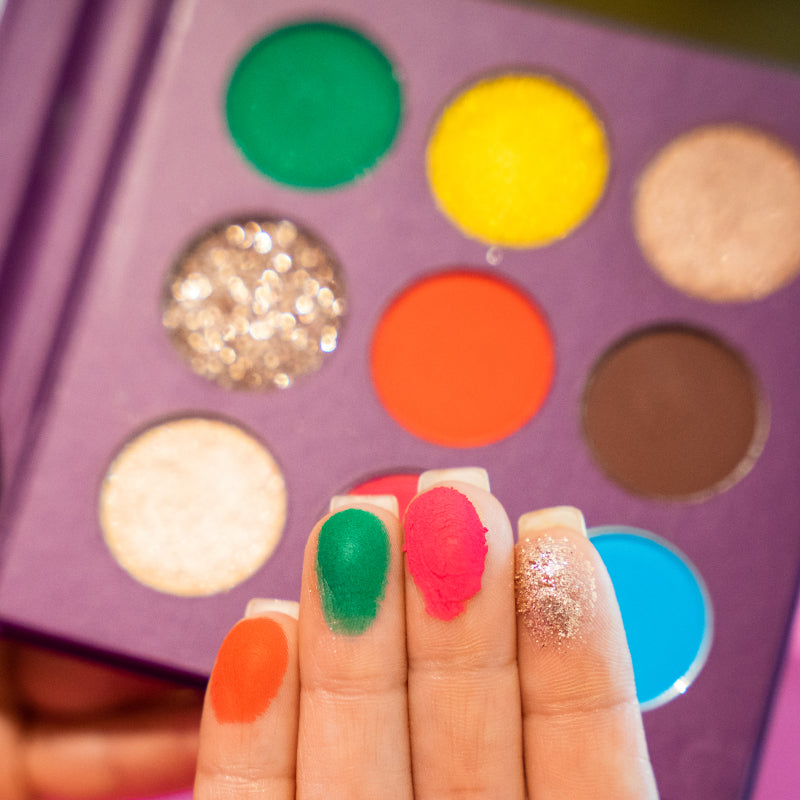 Waves Eyeshadow Palette - 16 Highly Pigmented Matte & Shimmer Shades for Stunning Eye Makeup | Perfect for Day & Night Looks, Parties & Special Occasions