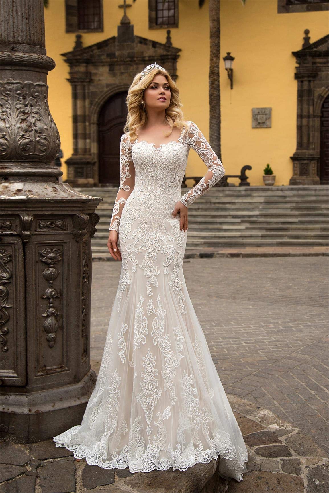 Elegant Ivory Lace Mermaid Beach Wedding Dresses for Plus Size Brides 2020 - Sexy Long Sleeve Bridal Gowns for Women Size 16 | Perfect for Destination Weddings, Beach Ceremonies & Romantic Photoshoots