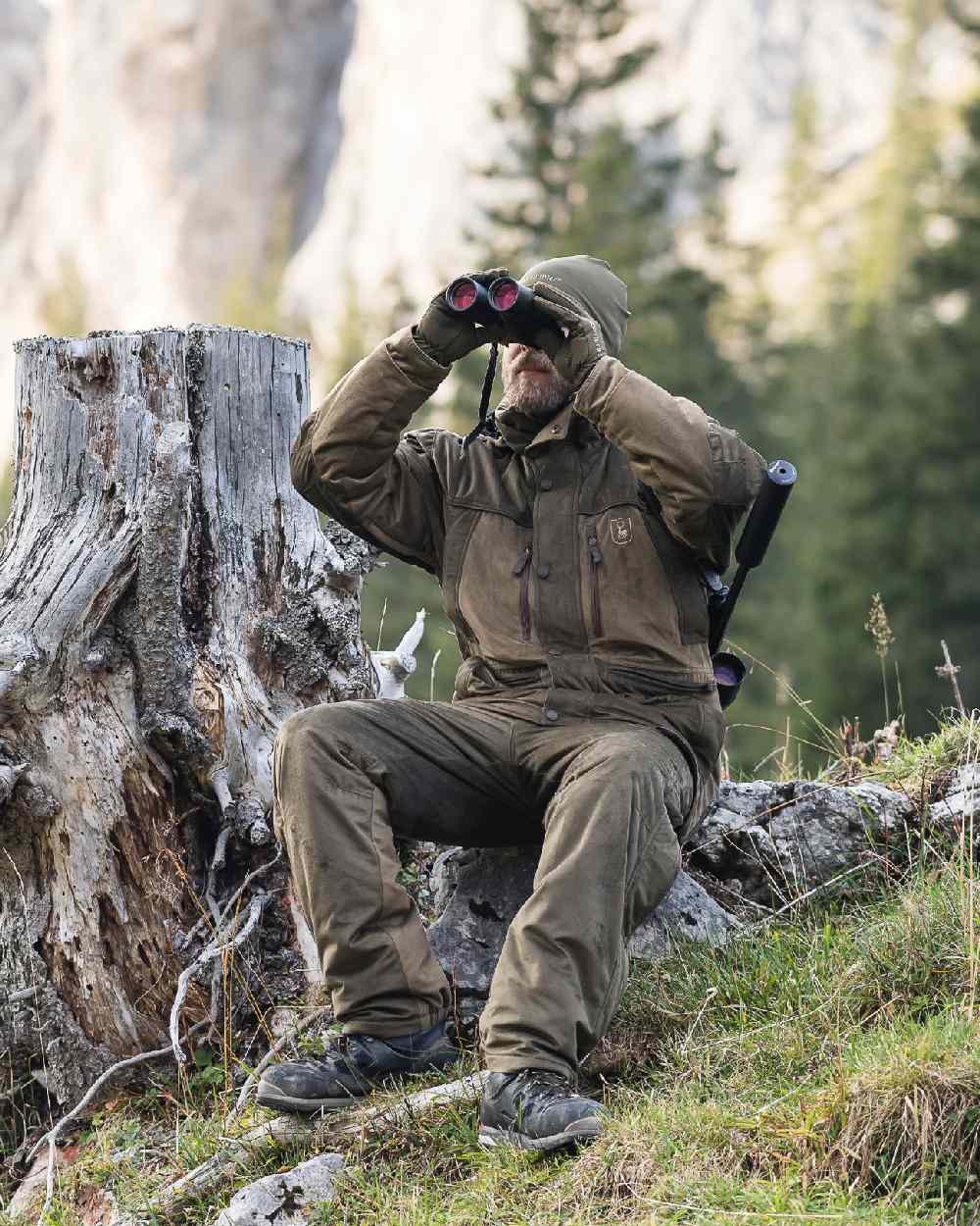 Deerhunter Rusky Silent Gloves - Warm Touchscreen Winter Gloves for Hunting & Outdoor Activities - Perfect for Cold Weather, Skiing, and Snowboarding