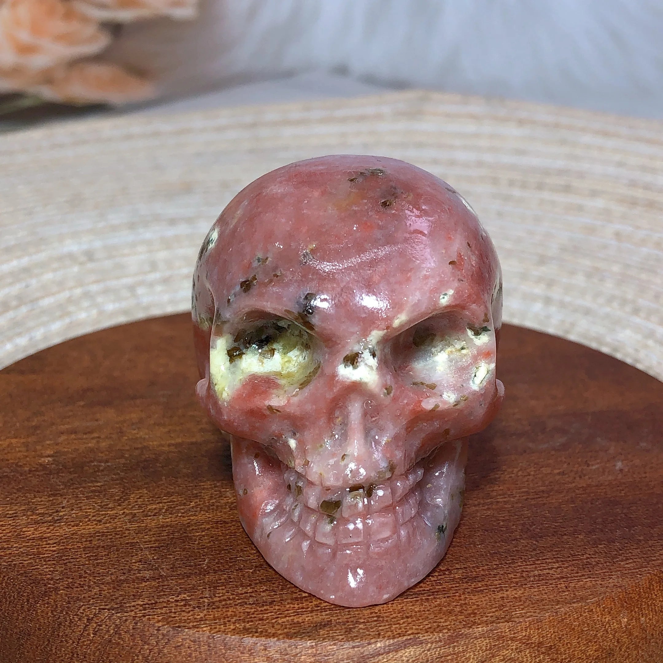 Natural Pink Moonstone & Green Tourmaline Skull Carving - Healing Crystal for Reiki Energy, Spiritual Decor & Home Protection - Perfect for Meditation, Yoga & Positive Energy Spaces