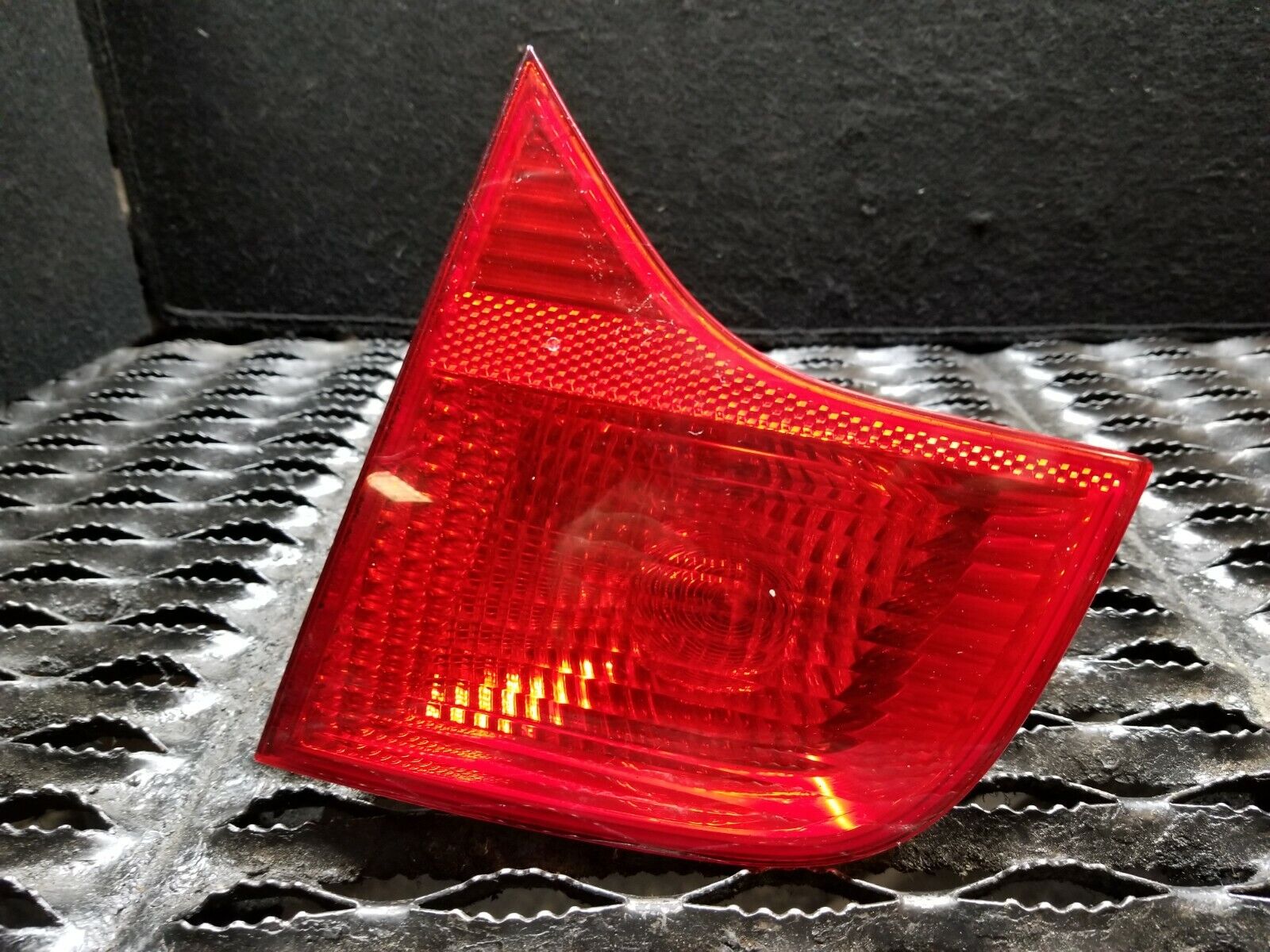 05-08 Audi A4 Right Passenger Side Inner Tail Light Replacement - OEM Quality - Perfect for Night Driving & Enhanced Safety
