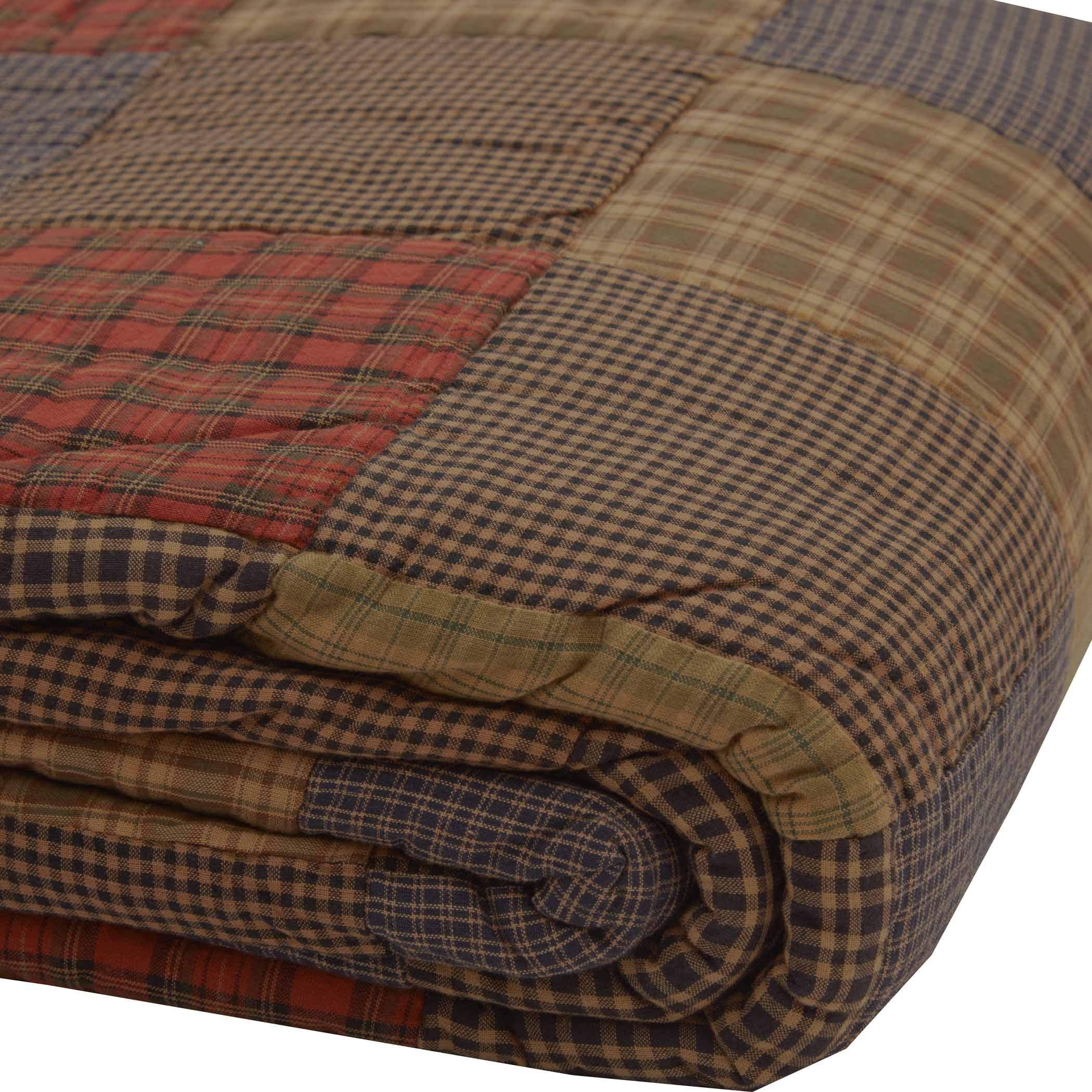 VHC Brands Cedar Ridge King Quilt Set - 105