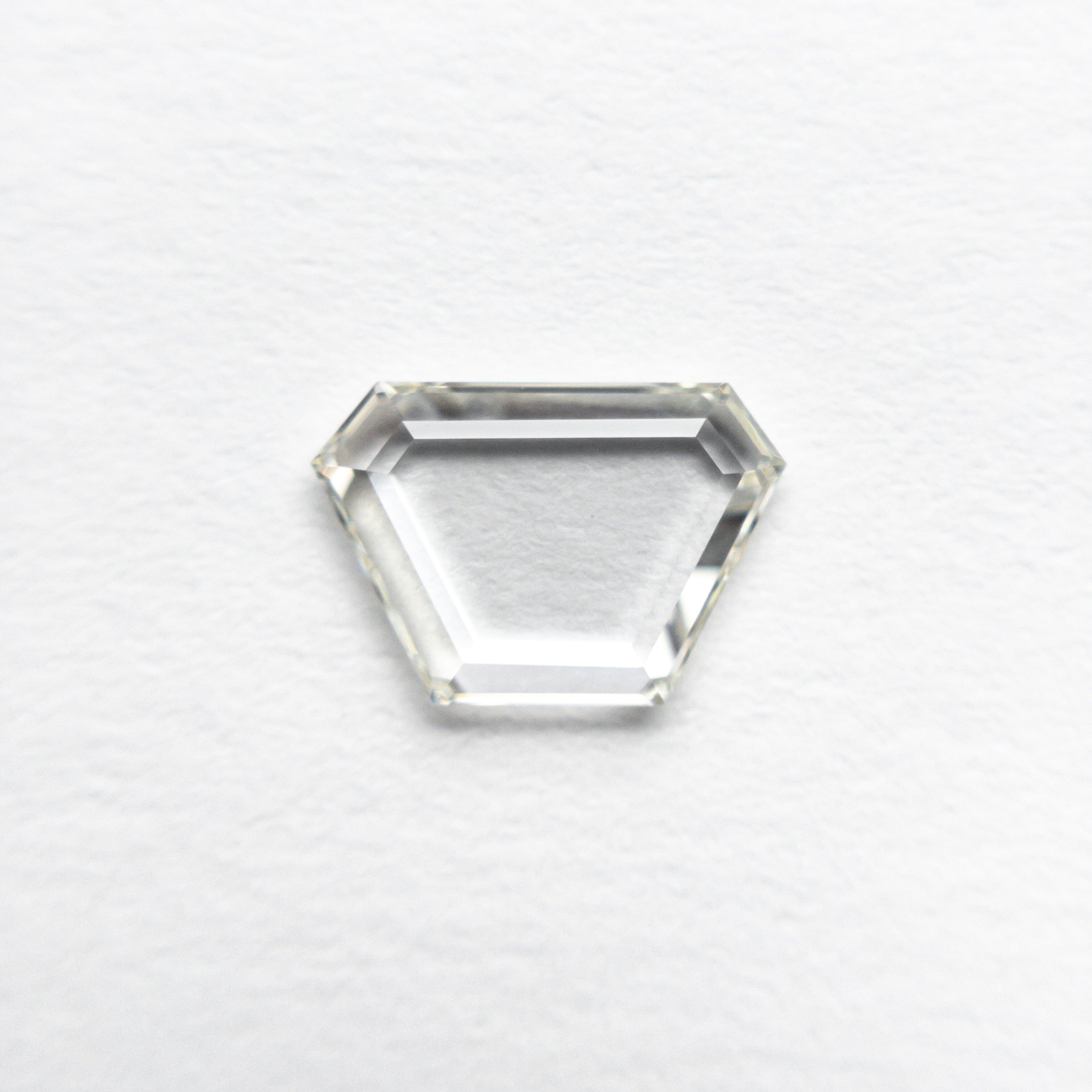 0.70ct VVS2 J Color Trapezoid Portrait Cut Diamond (8.03x5.43x1.51mm) - Ideal for Engagement Rings & Fine Jewelry