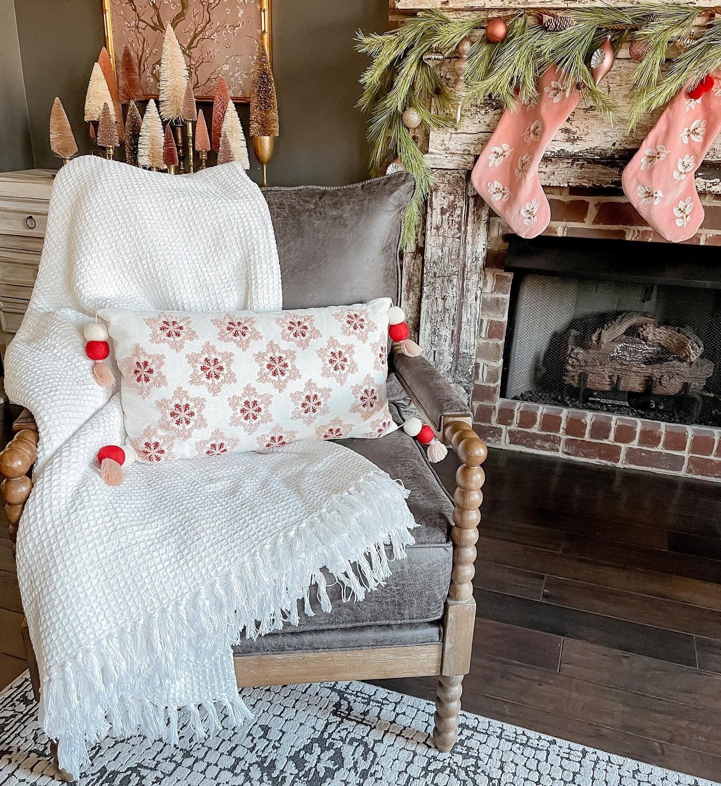 Soft Waffle Knit Cotton Blanket with Tassel Fringe - Cozy Throw Coverlet for Bed, Couch & Nursery - Perfect for Winter, Gifts & Home Decor