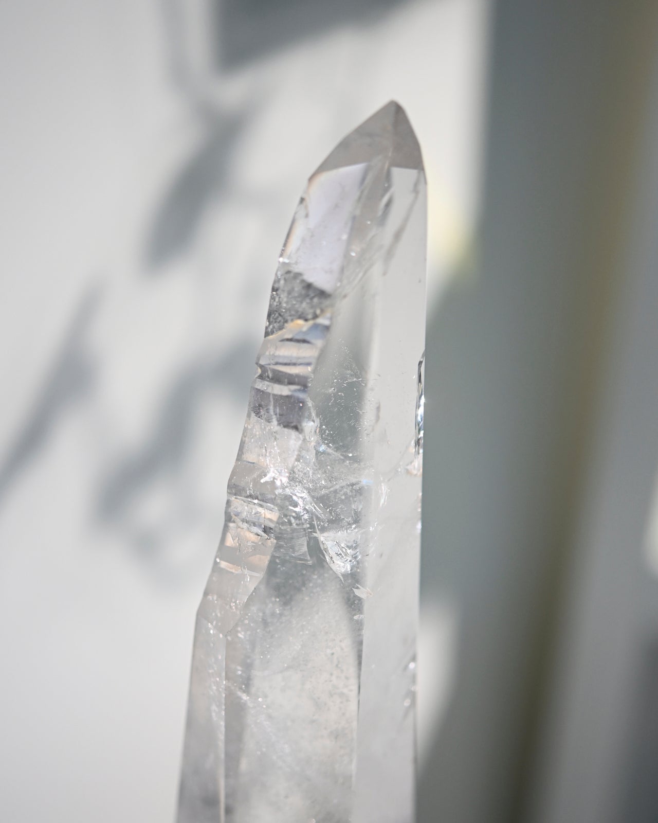 14 Inch Lemurian Seed Crystal with Stand - Healing Stone for Meditation, Reiki & Energy Work - Perfect for Home Decor, Yoga Studio & Spiritual Gifts
