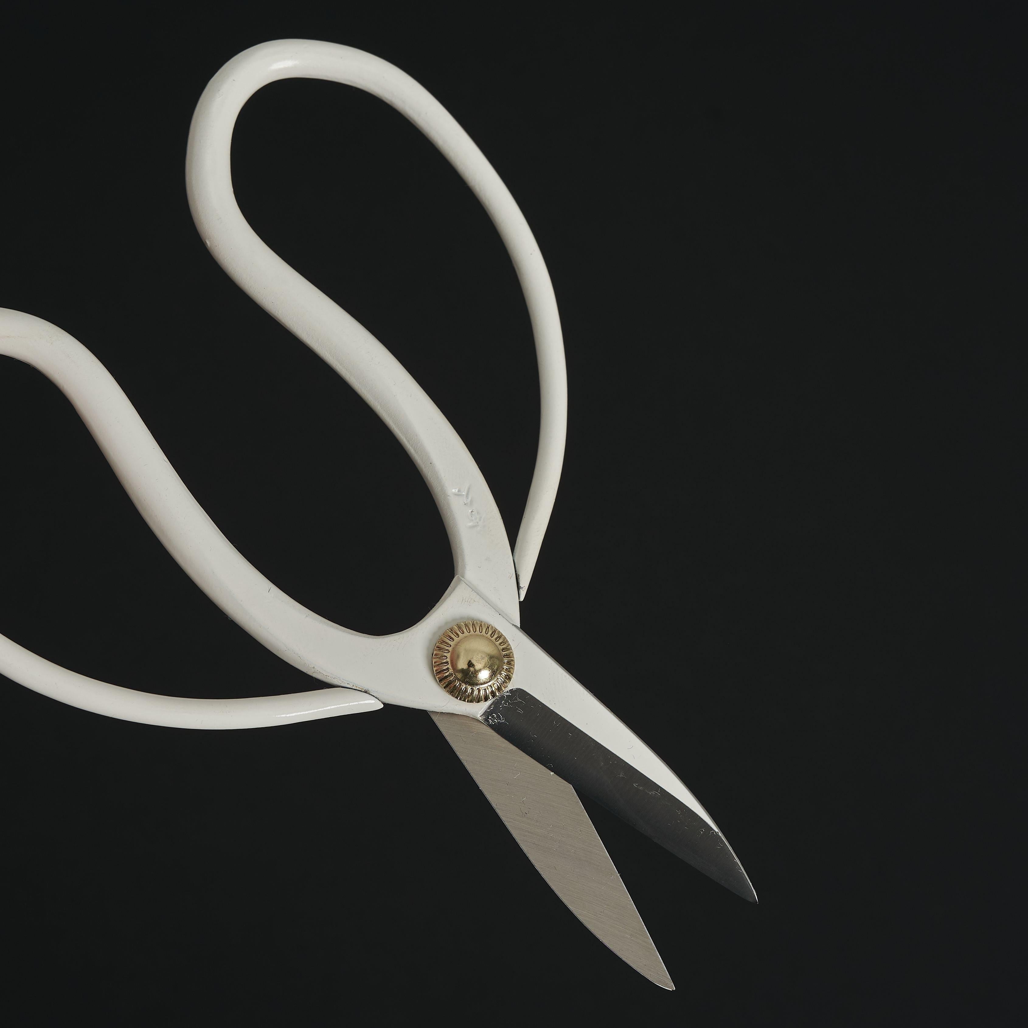 Hidehisa Mini Okubo Shears 135mm - Professional Japanese Stainless Steel Scissors for Hair Cutting, Sewing, Crafts | Perfect for Barbers, Stylists & DIY Enthusiasts