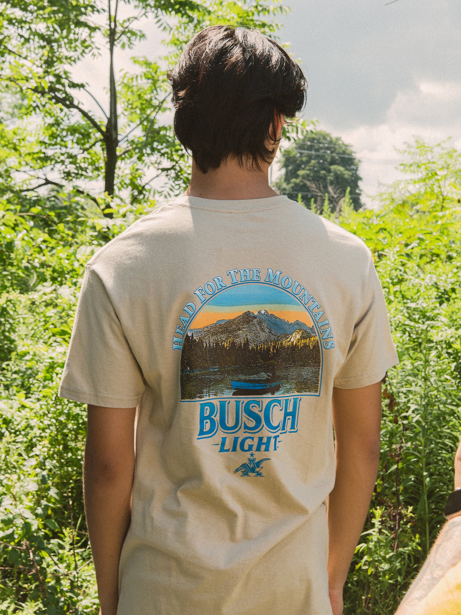 Busch Light Canoe T-Shirt - Comfortable Casual Graphic Tee for Outdoor Adventures & Beer Lovers