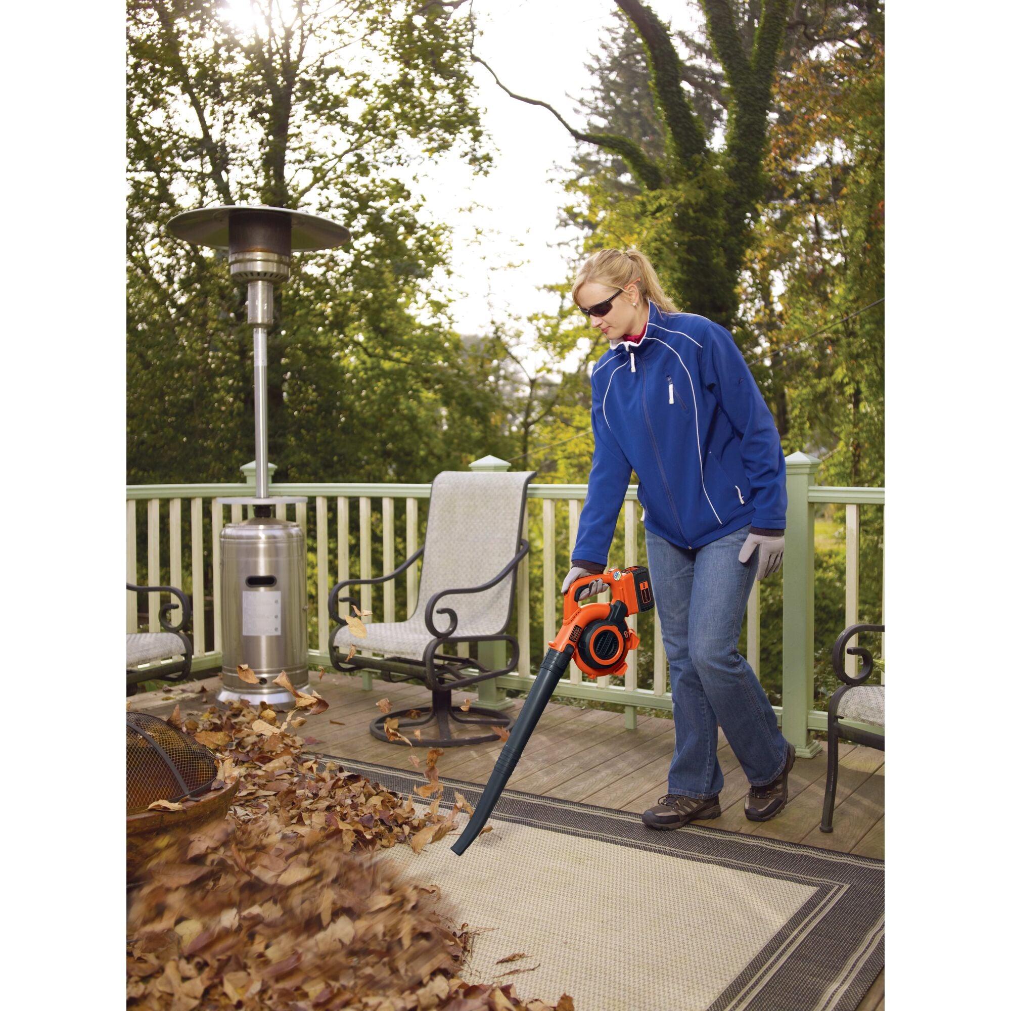 40V MAX Cordless Leaf Blower and Vacuum Kit - Powerful Yard Cleanup Tool for Fall Leaves, Lawn Debris, and Patio Cleaning