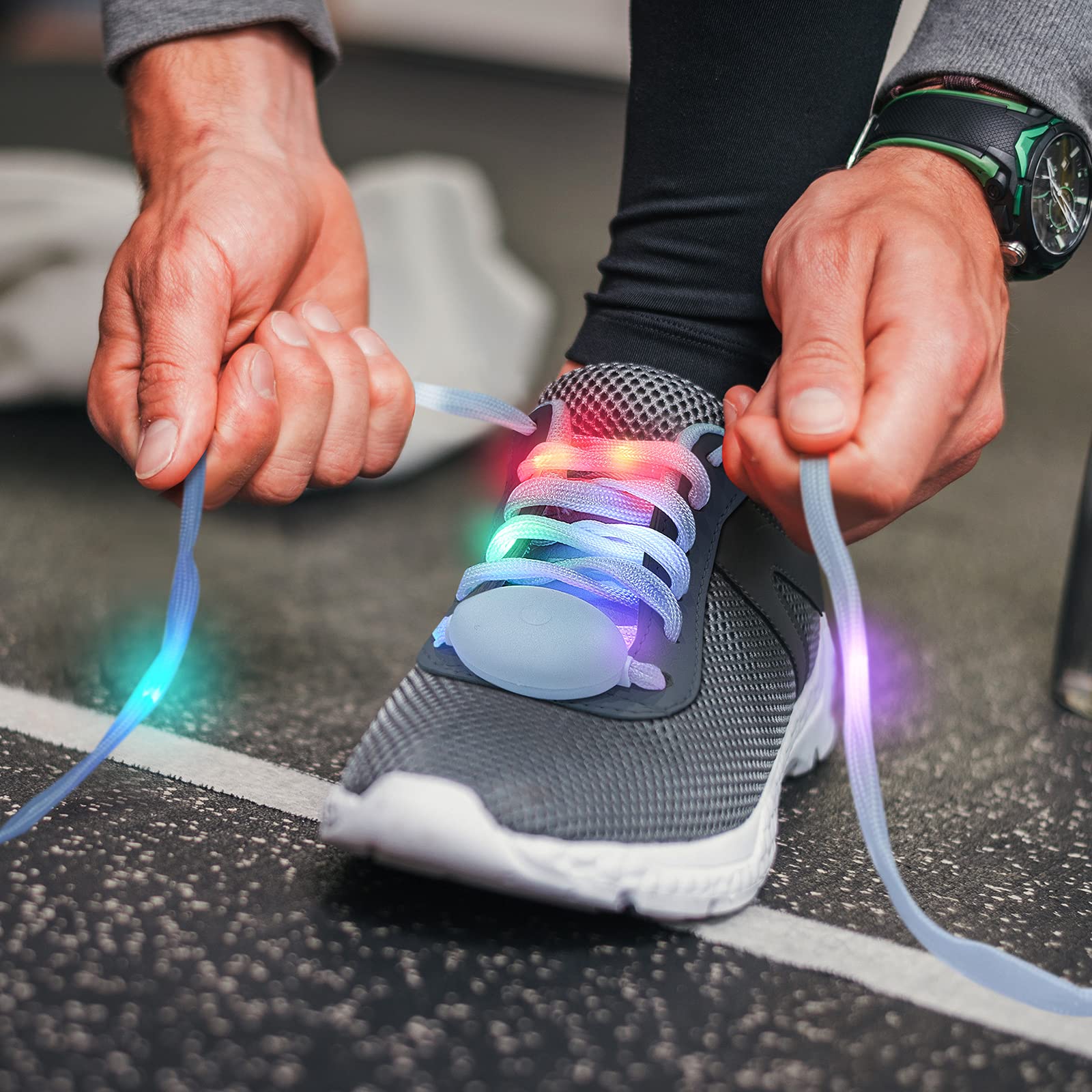 Syhood LED Light Up Shoe Laces - Glow in The Dark Flashing Nylon Shoelaces for Hip-hop Dance, Rave Parties & Night Running - Perfect for Costumes, Festivals & Kids Birthday Favors