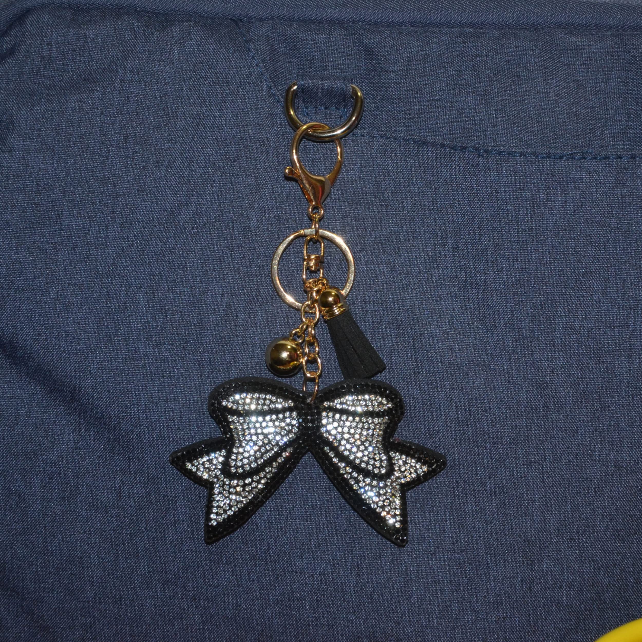 Sparkling Rhinestone Keychains for Women - Stylish Car Keys & Purse Charms | Trendy Handbag Accessories for Everyday Elegance | Perfect Gift for Birthday, Anniversary & Party Favors