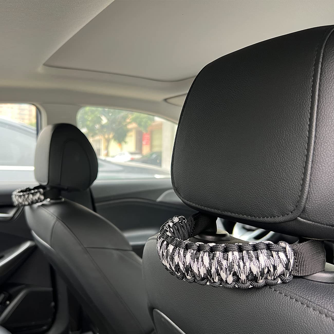 Heavy Duty Handmade Seat Mount Grab Handles (2pcs) - Compatible with Jeep Wrangler YJ TJ JK JL, Land Cruiser FJ & Suzuki - Black/White Camo Design - Perfect for Off-Roading, Camping & Adventure Trips