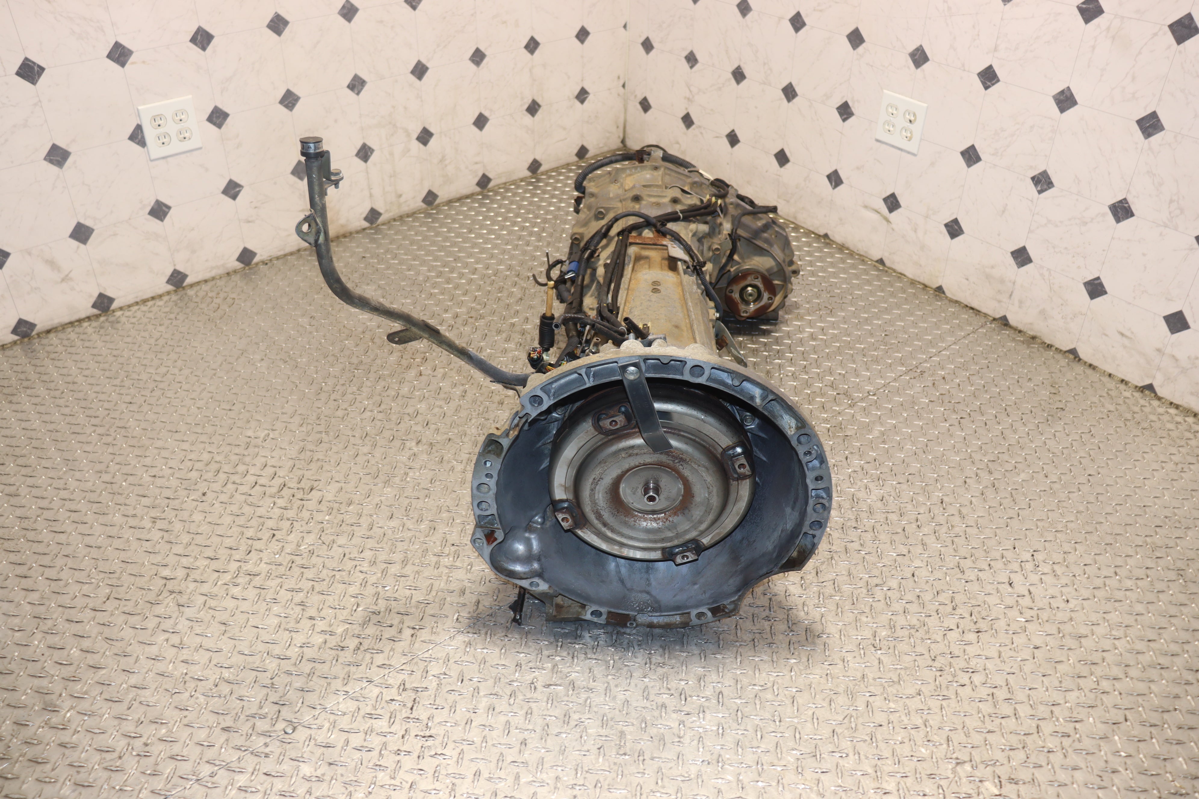 JDM VQ40 4WD Automatic Transmission 2005-2014 Nissan Pathfinder Frontier Xterra 4.0L V6 VQ40DE Engine - Perfect for Off-Roading, Towing & Performance Upgrades