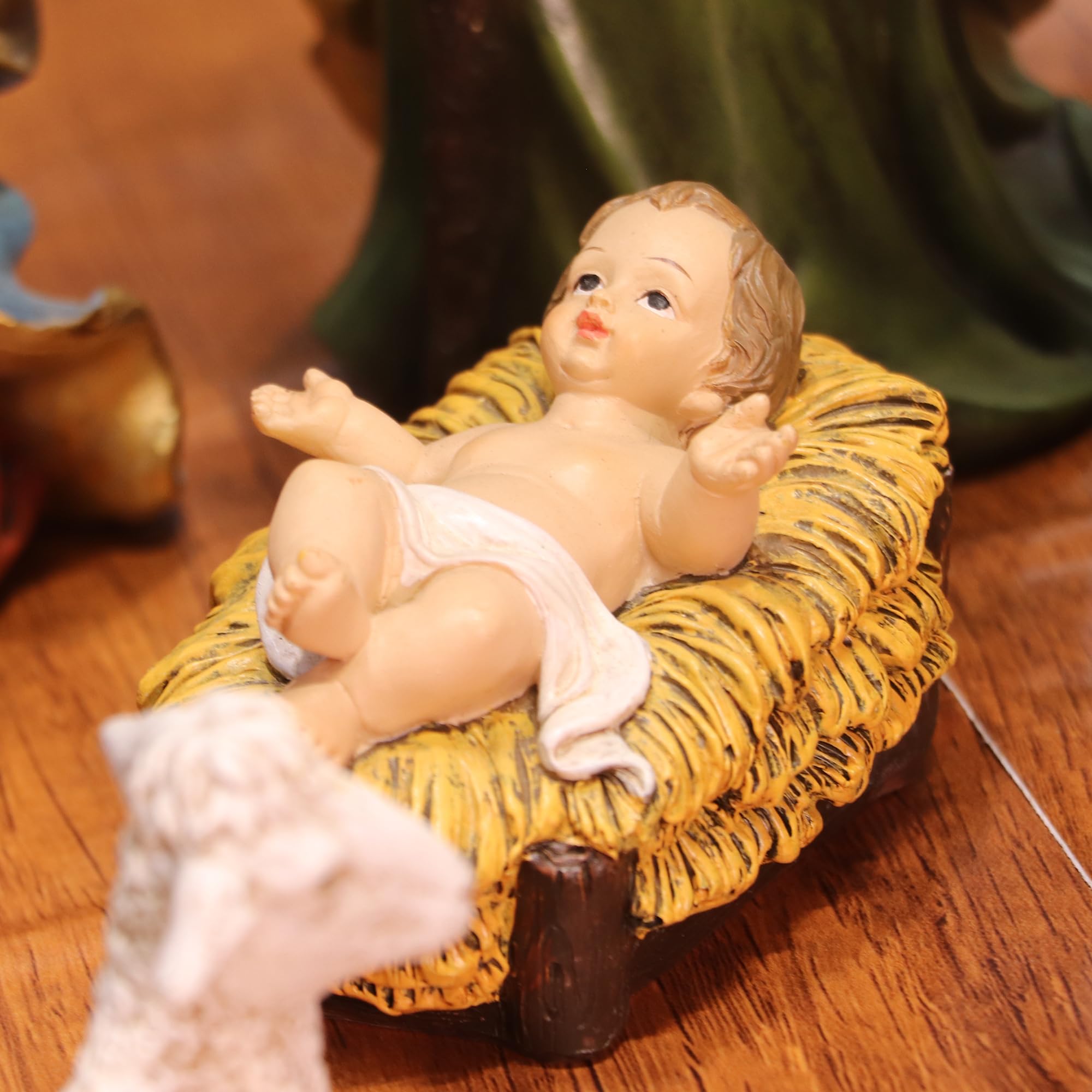 Zayton Nativity Set - 11 Piece 8 Inch Christmas Scene Figurines with Jesus, Manger & Holy Family - Perfect for Indoor Home Decor, Church Display & Holiday Gift Giving