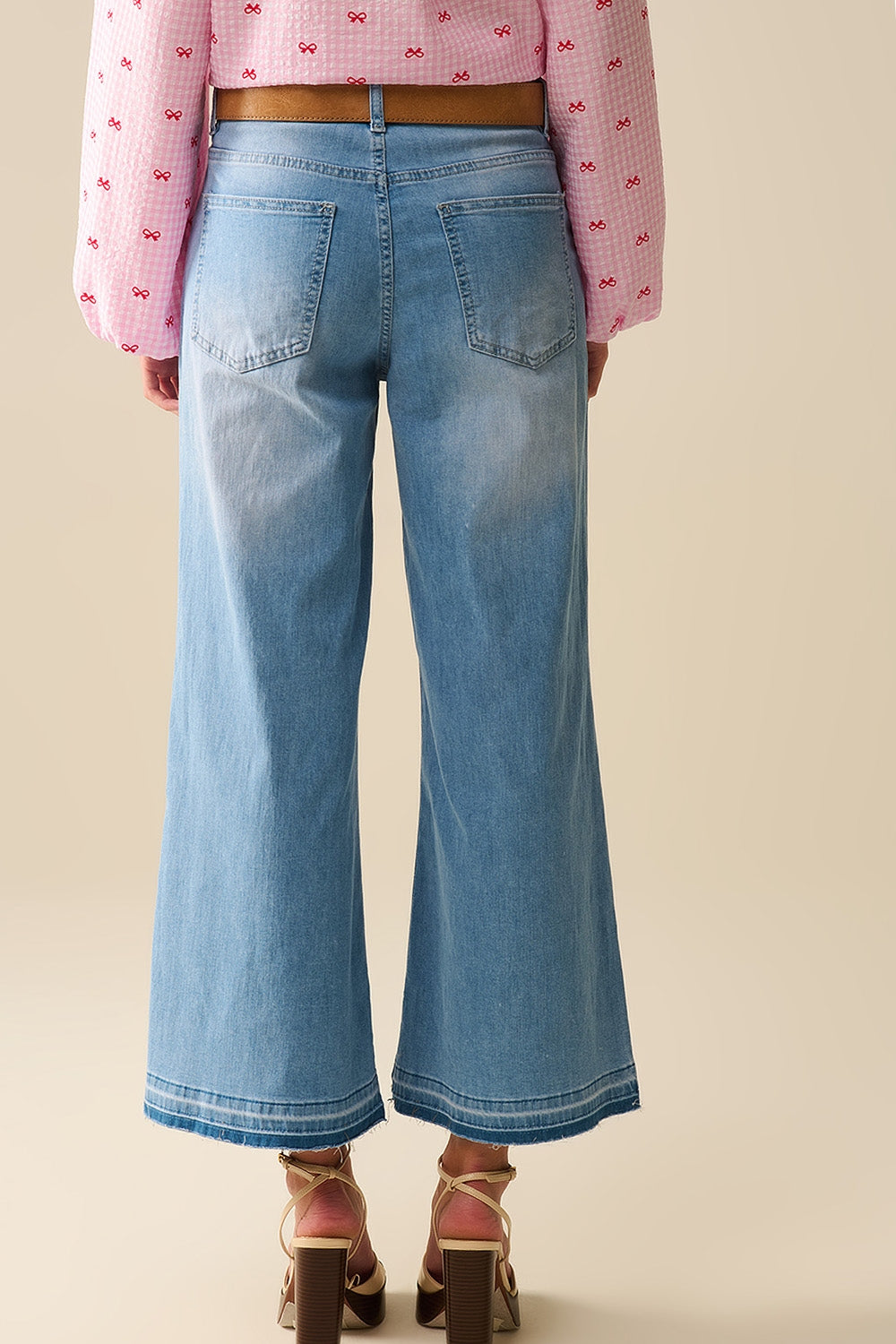 Women's High Waist Wide Leg Distressed Light Wash Jeans - Casual & Comfortable for Everyday Wear, Office, and Outings