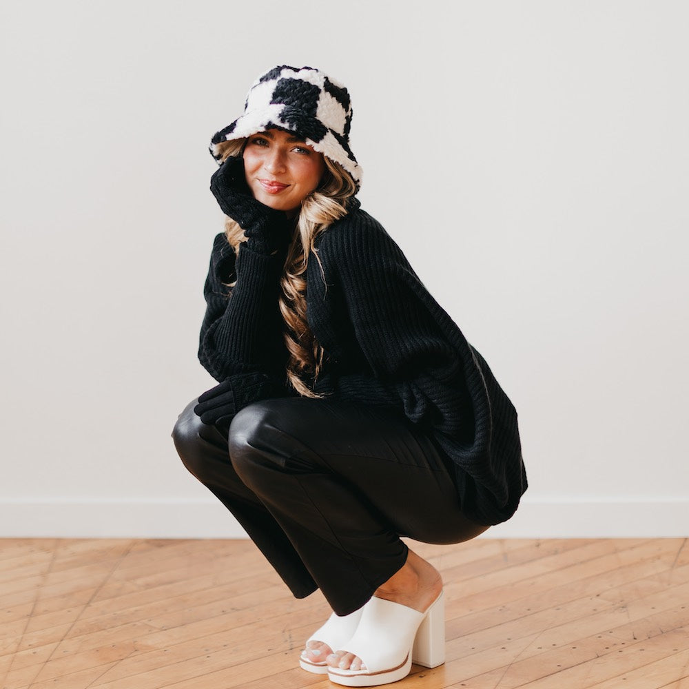 Spotted Fuzzy Bucket Hat for Women & Men - Soft & Stylish Outdoor Sun Hat for Beach, Hiking, and Summer Fashion Accessories
