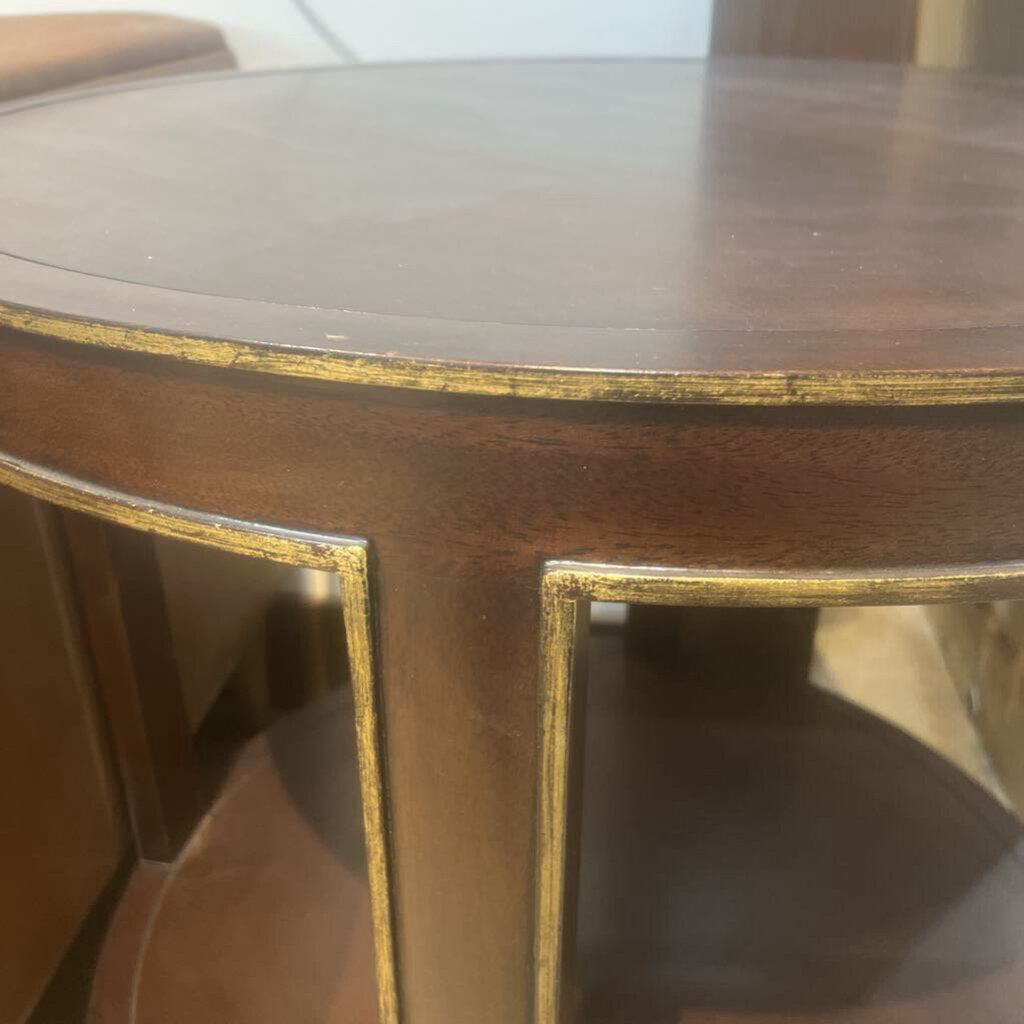 Century Greenwich Chairside End Table - 26