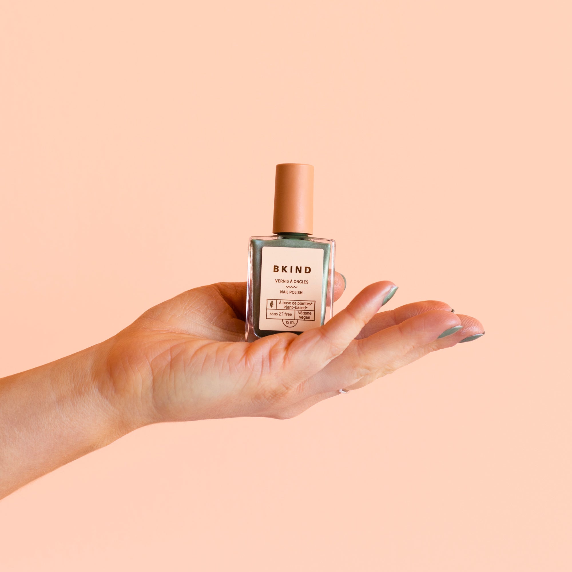 Long-Lasting Nail Polish - S'pas Chaud - Vibrant Colors for Salon-Quality Manicures at Home | Perfect for Parties, Weddings & Everyday Wear