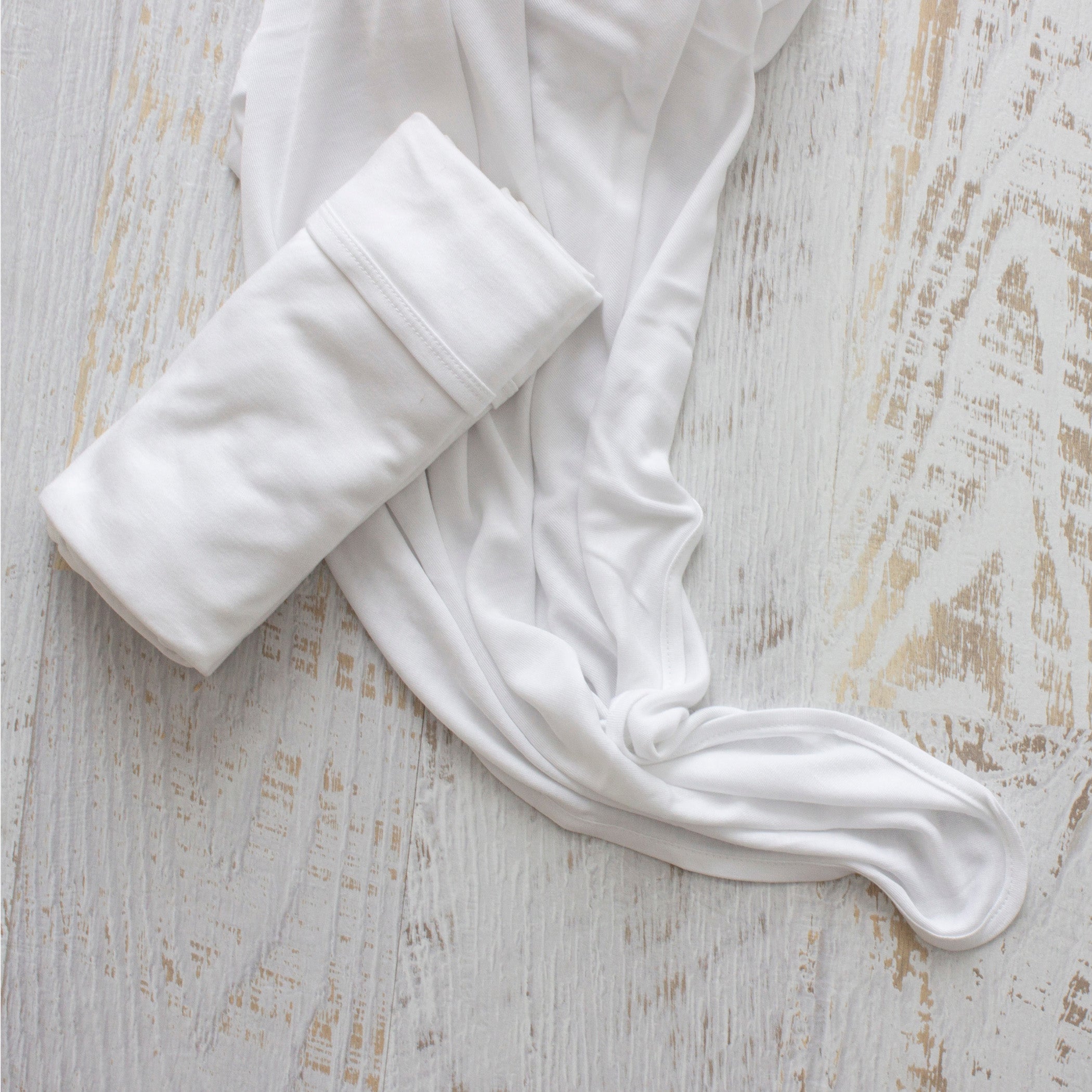 Soft Bamboo White 2-Pack Stretch Jersey Swaddle Wraps for Newborns - Perfect for Baby Sleep, Swaddling & Comfort