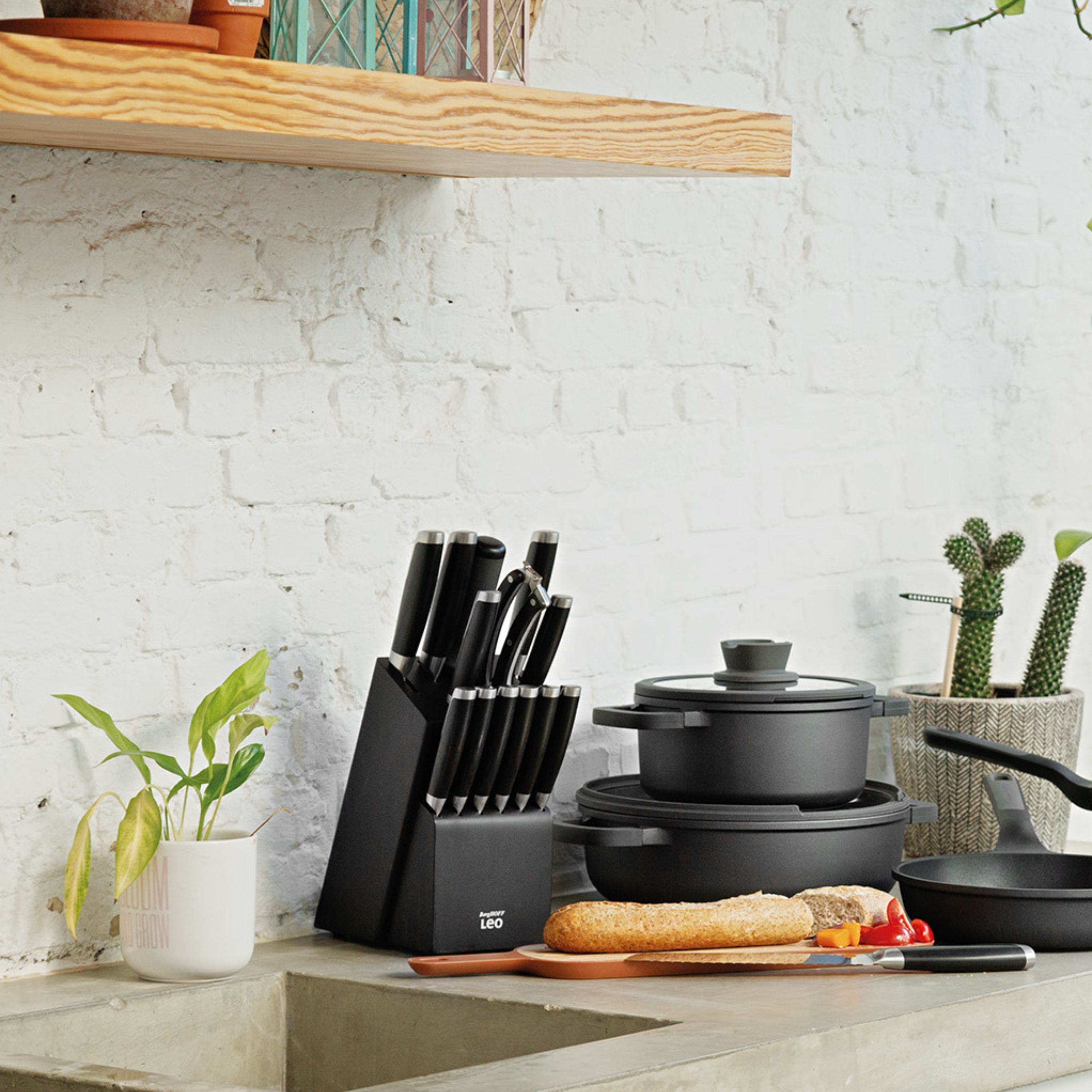 BergHOFF Leo Graphite 13-Piece Stainless Steel Knife Block Set - Premium Kitchen Cutlery for Professional Chefs & Home Cooking