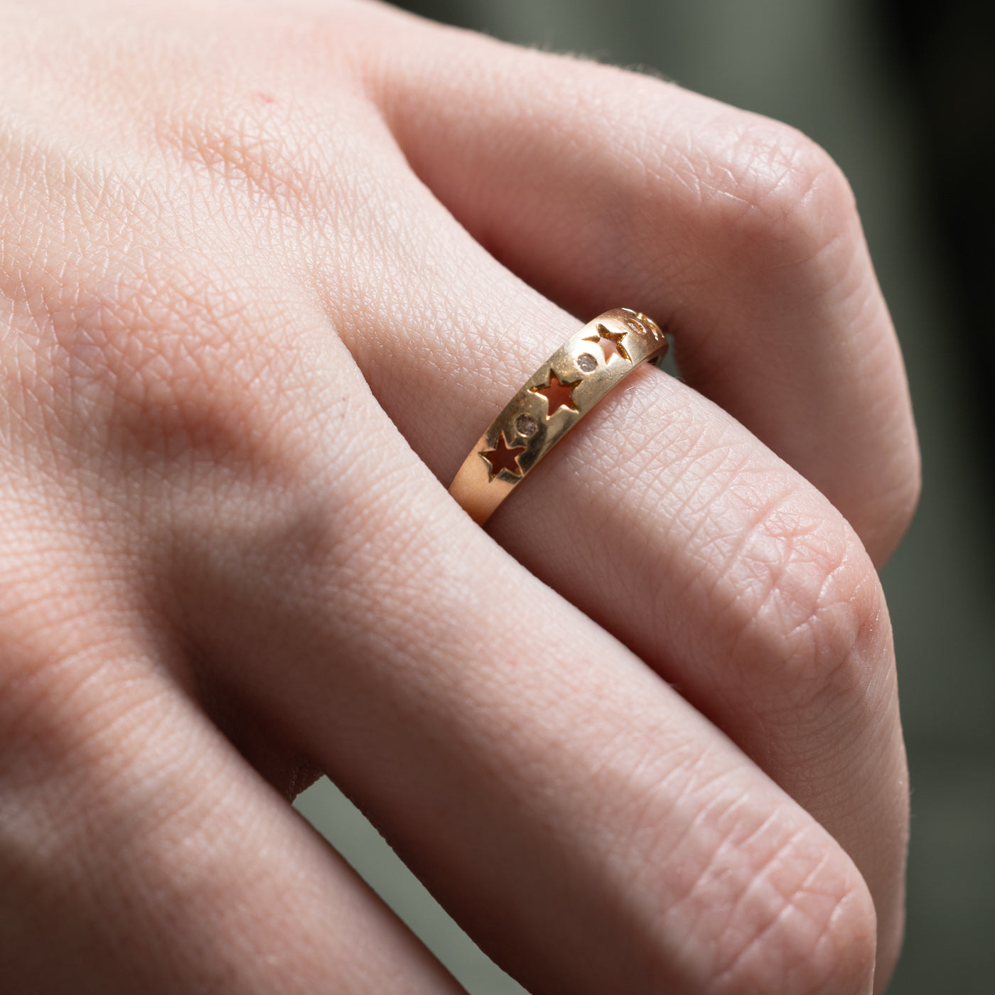 0.03ctw Diamond Open Star Band Ring - Size 6 | Dainty Stackable Wedding Band, Anniversary Gift for Her | Perfect for Everyday Wear & Special Occasions