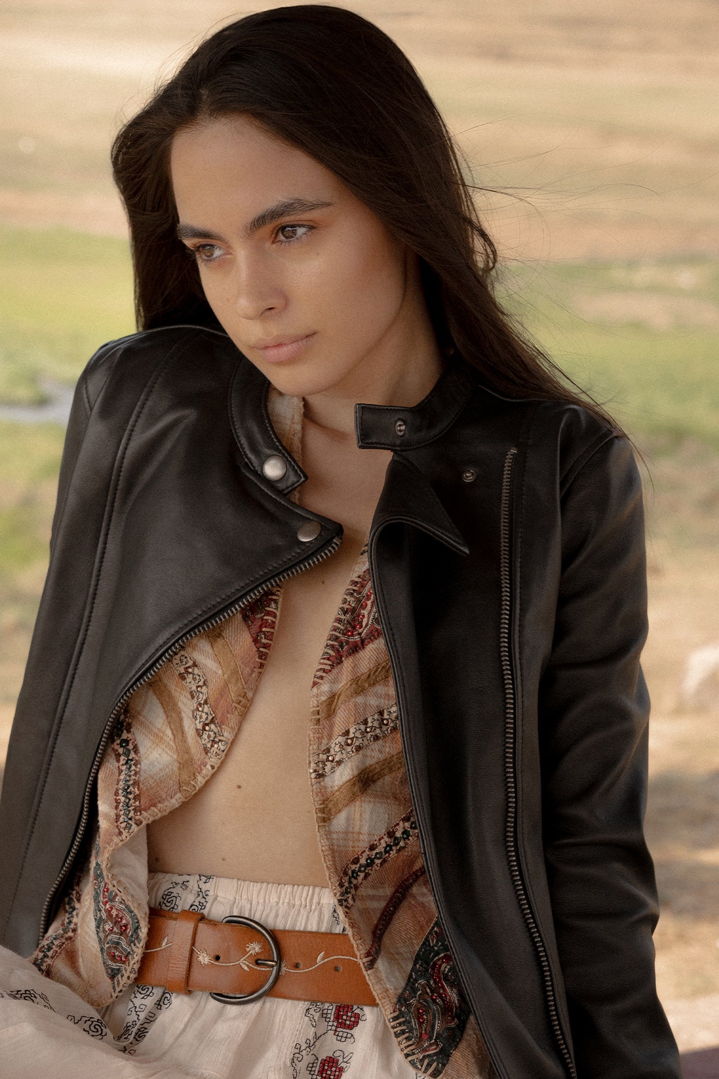 Heathe Genuine Leather Jacket for Men & Women | Stylish & Durable Fashion Outerwear | Perfect for Motorcycle Riding, Casual Outfits & Fall/Winter Wear