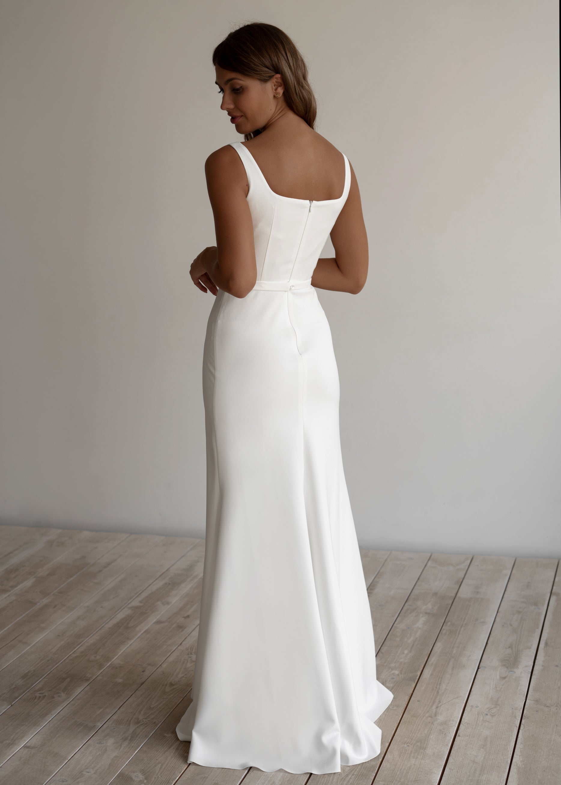 Jessica - Stylish Women's Fashion Apparel & Accessories for Casual, Work & Special Occasions | Online Boutique Shopping in the US