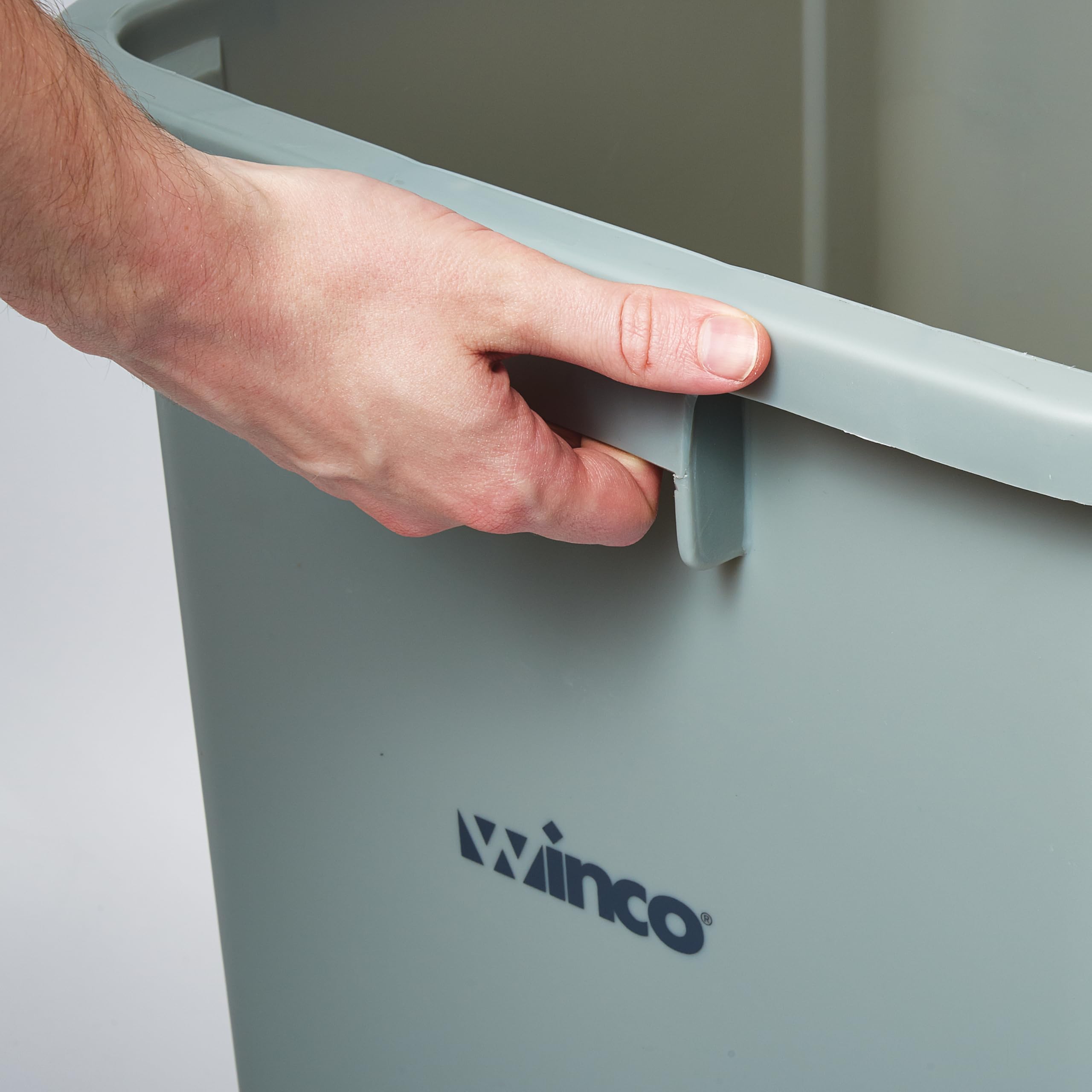 Winco PTCS-23G 23 Gallon Square Trash Can with Lid - Gray Commercial Kitchen Garbage Bin for Office, Restaurant & Home Use