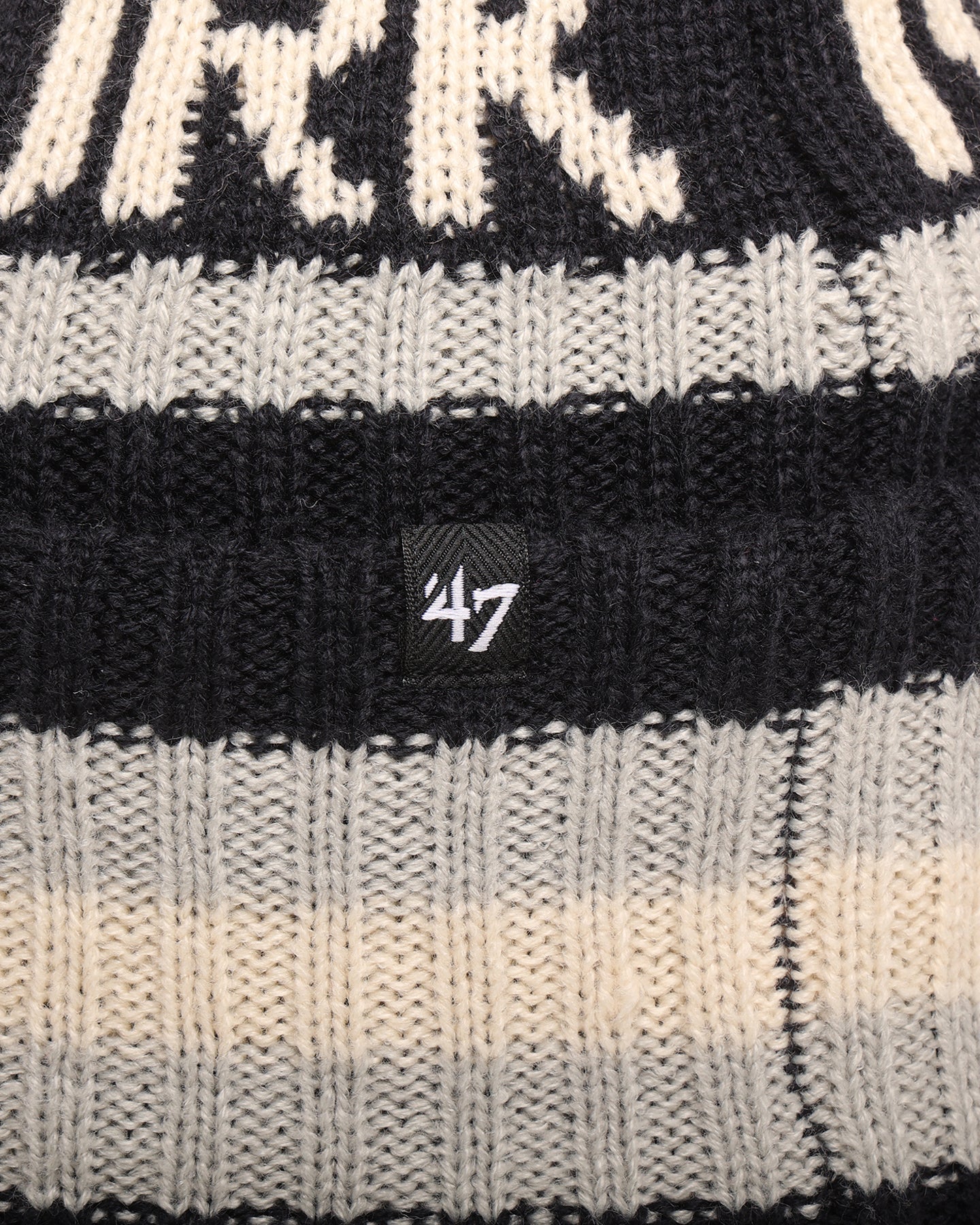 New York Yankees 47 Brand Cuff Knit Beanie - Navy Blue Winter Hat for Men & Women - Perfect for Cold Weather, Baseball Games, and Outdoor Activities