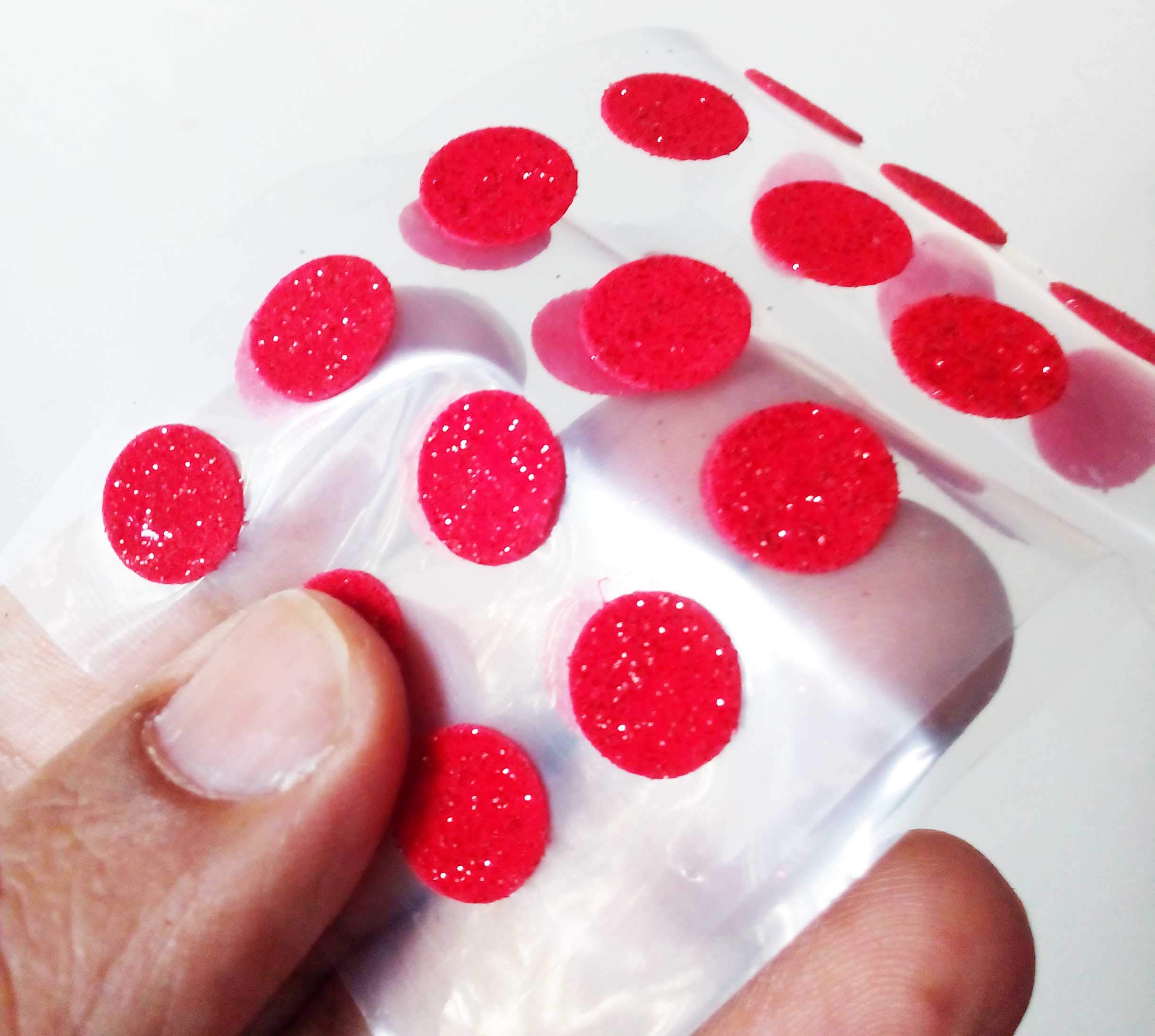 DeLegarde® Large Red Glitter Round Velvet Bindi Tikka for Women - 10mm (1cm) - Perfect for Weddings, Parties, and Festive Occasions