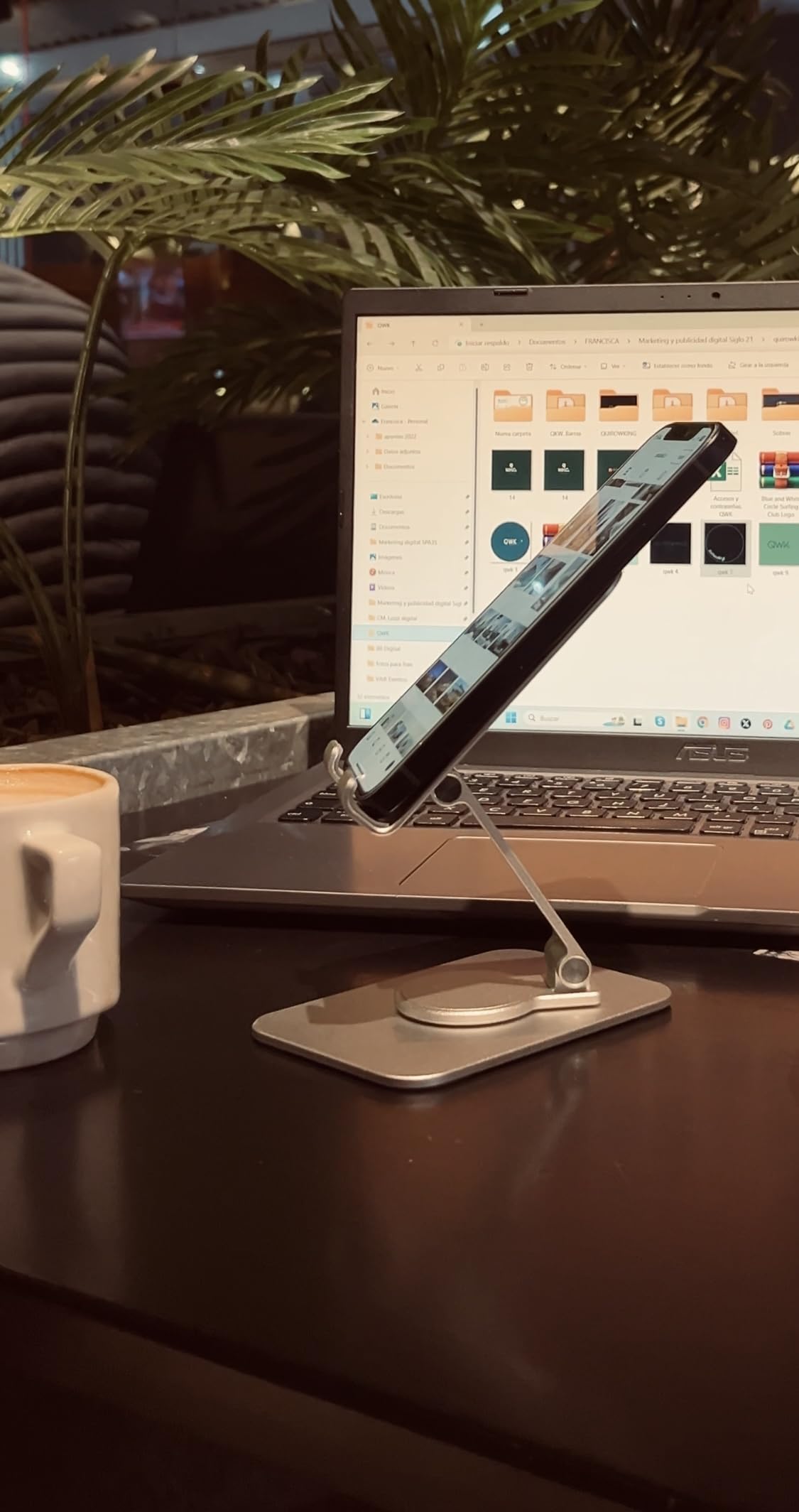 360° Rotating Aluminum Phone & Tablet Stand - Adjustable Foldable Holder for iPhone, iPad, Kindle - Silver Gray Desk Organizer for Office, Home & Car Use