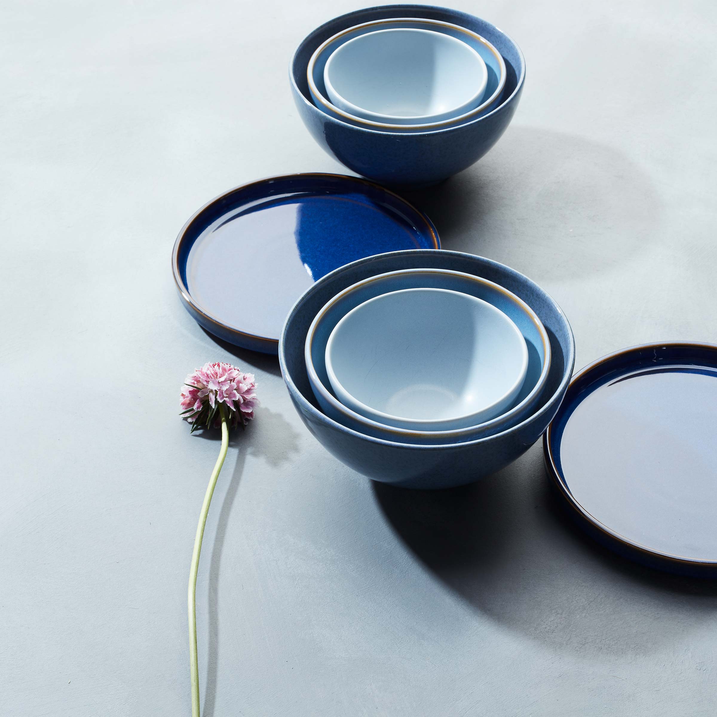 Luna Blue 8-Piece Dinnerware Set - Porcelain Plates & Bowls for Everyday Use - Perfect for Family Dining, Dinner Parties & Home Decor