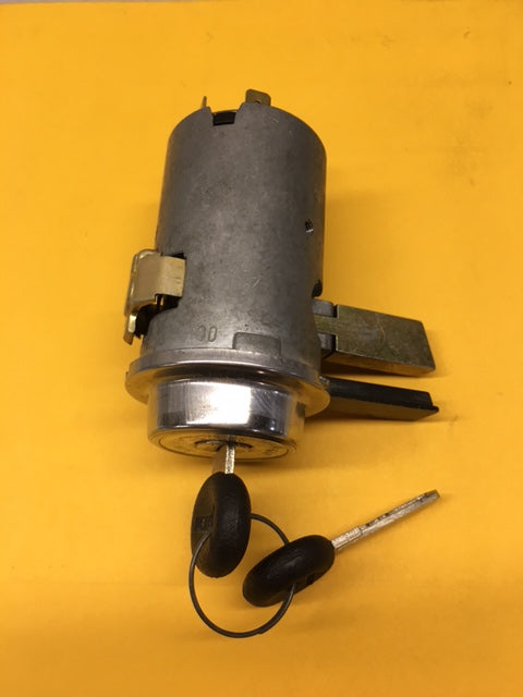Fiat Maserati Ignition Switch Replacement - OEM Quality Car Ignition Key Switch for Fiat & Maserati Vehicles - Perfect for Engine Start Issues & Ignition System Repair