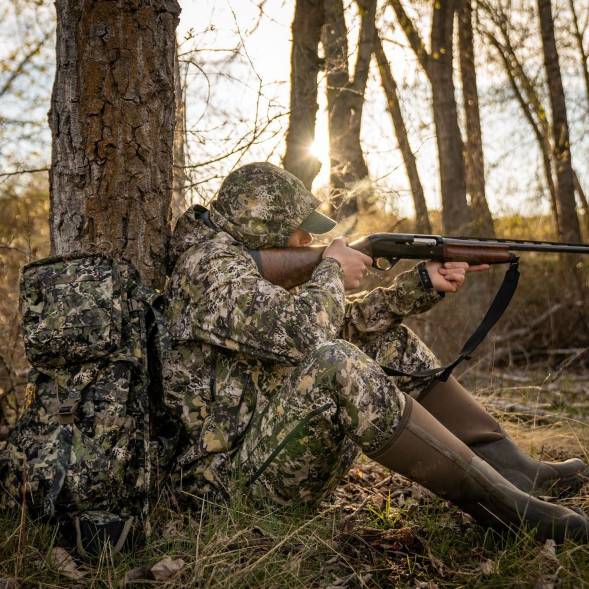 Eberlestock Gunrunner Lightweight Tactical Rifle Backpack - Hydration Compatible for Hunting, Hiking & Outdoor Adventures