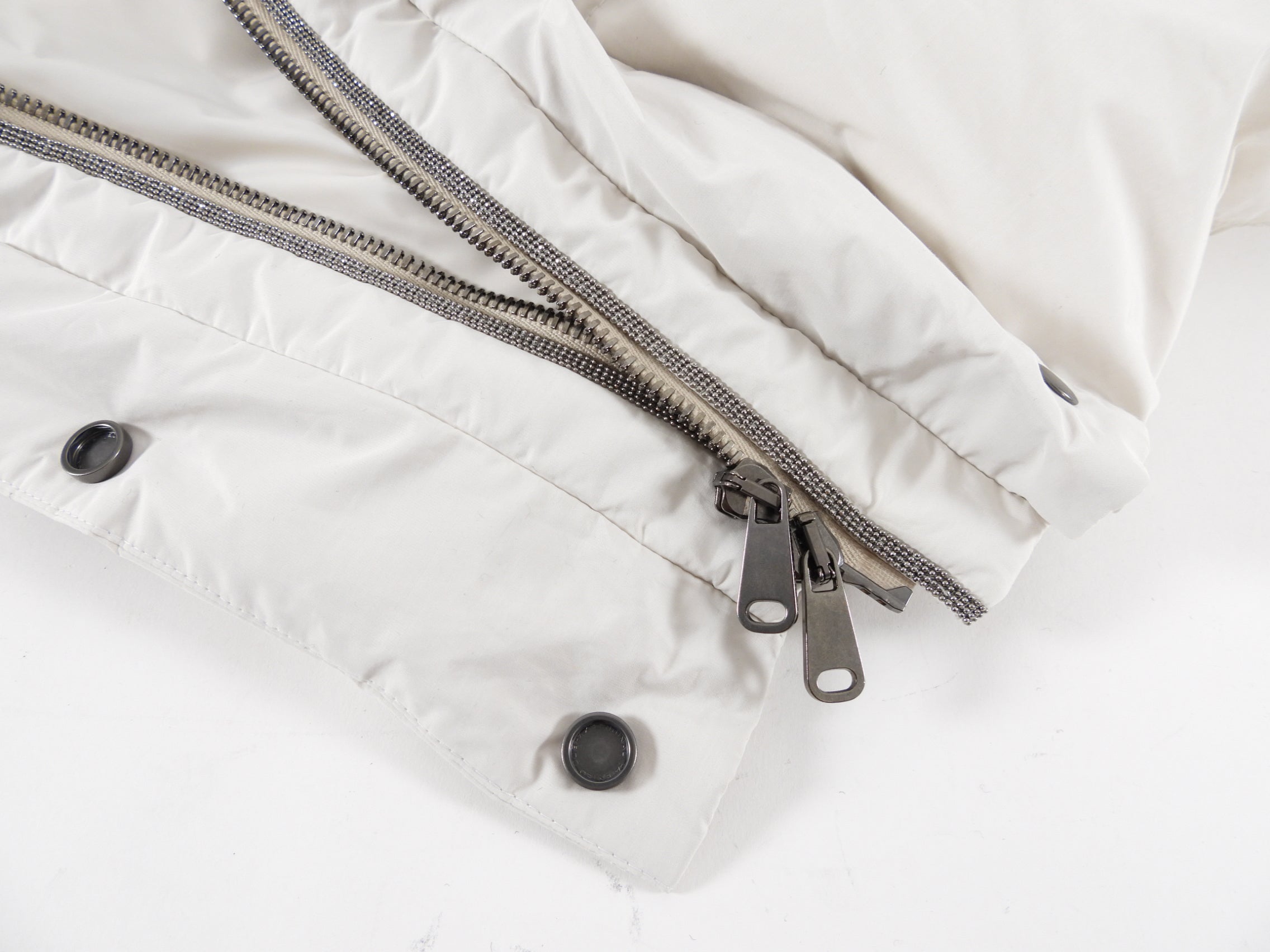 Brunello Cucinelli Women's Bone White Down Puffer Jacket with Shearling Hood - Winter Warm Coat for Cold Weather, Fashion Outerwear for Street Style and Outdoor Activities