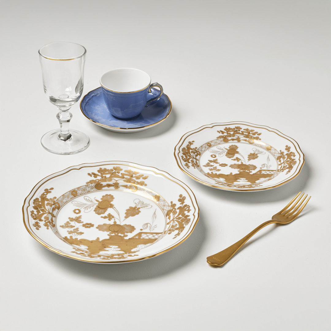 Oriente Italiano Aurum Gold Dessert Plates - Elegant Fine China for Cakes, Pastries & Desserts - Perfect for Dinner Parties, Weddings & Special Occasions
