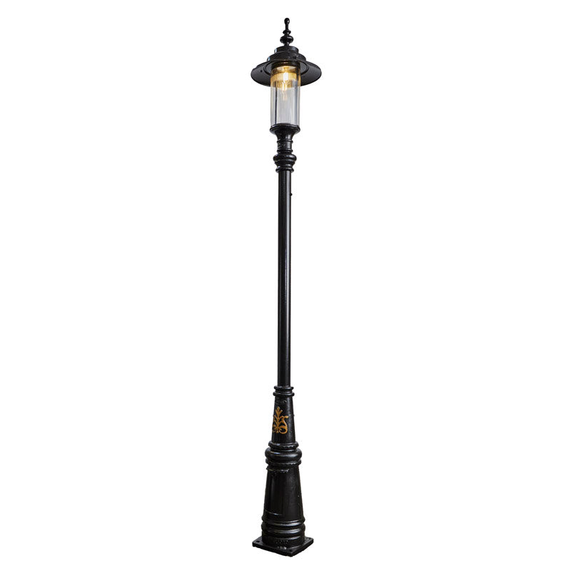 Betley 1Lt Cast Iron Lamp Post - Outdoor Garden Lighting for Pathways, Driveways & Porches