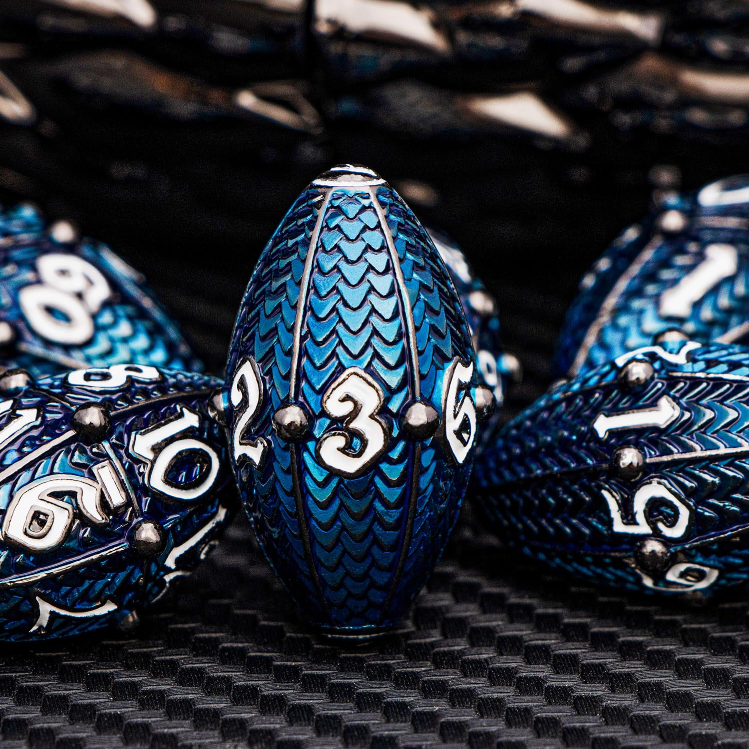 Premium ARUOHHA DND Metal Dice Set - Black & Blue Dragon Egg Design with Rotating Shell for Dungeons & Dragons RPG | Polyhedral Dice (D20, D12, D10, D8, D6, D4) | Perfect for Tabletop Gaming, D&D Campaigns & Fantasy Roleplaying