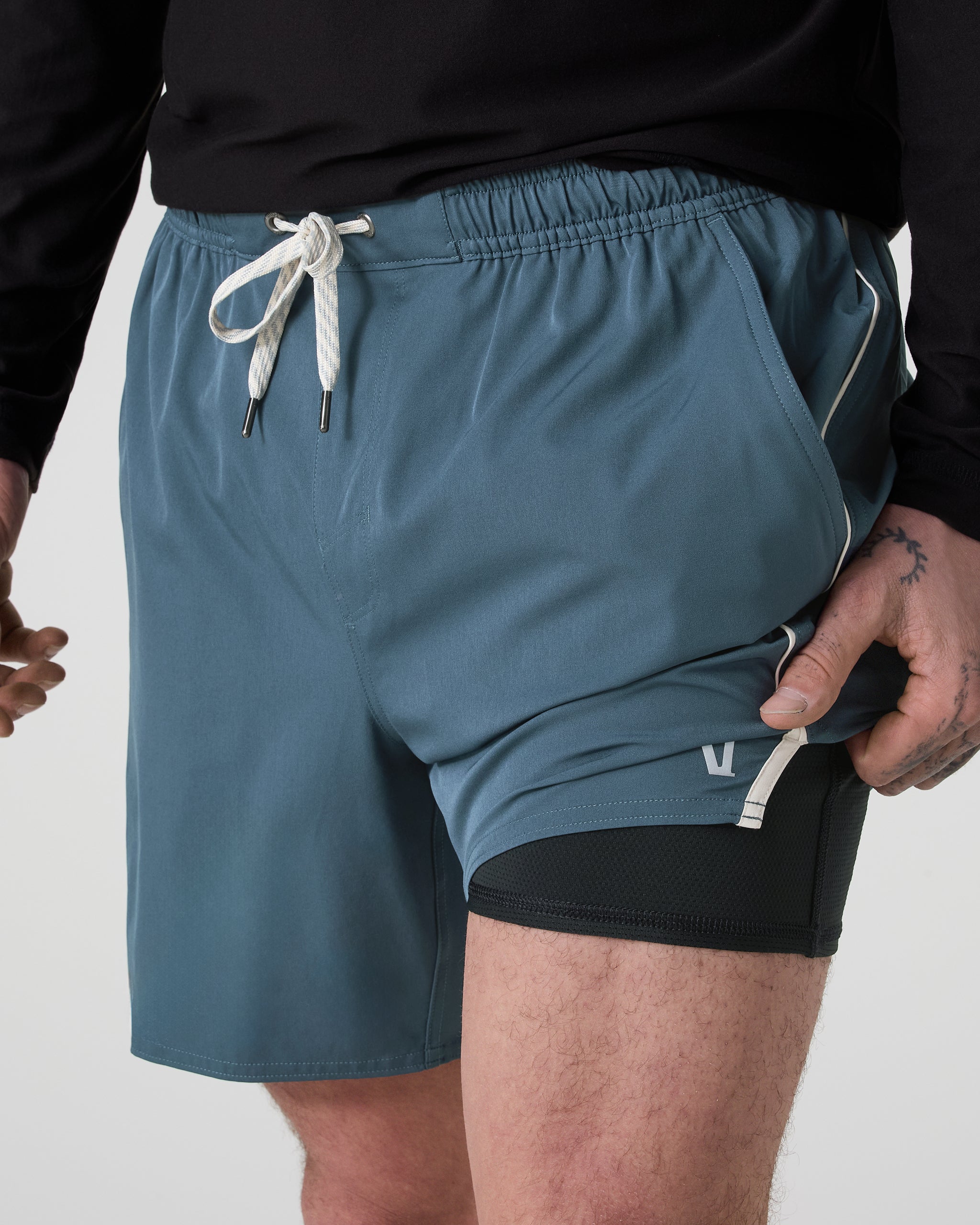 Vuori Trail 2.0 Running Shorts 6.5
