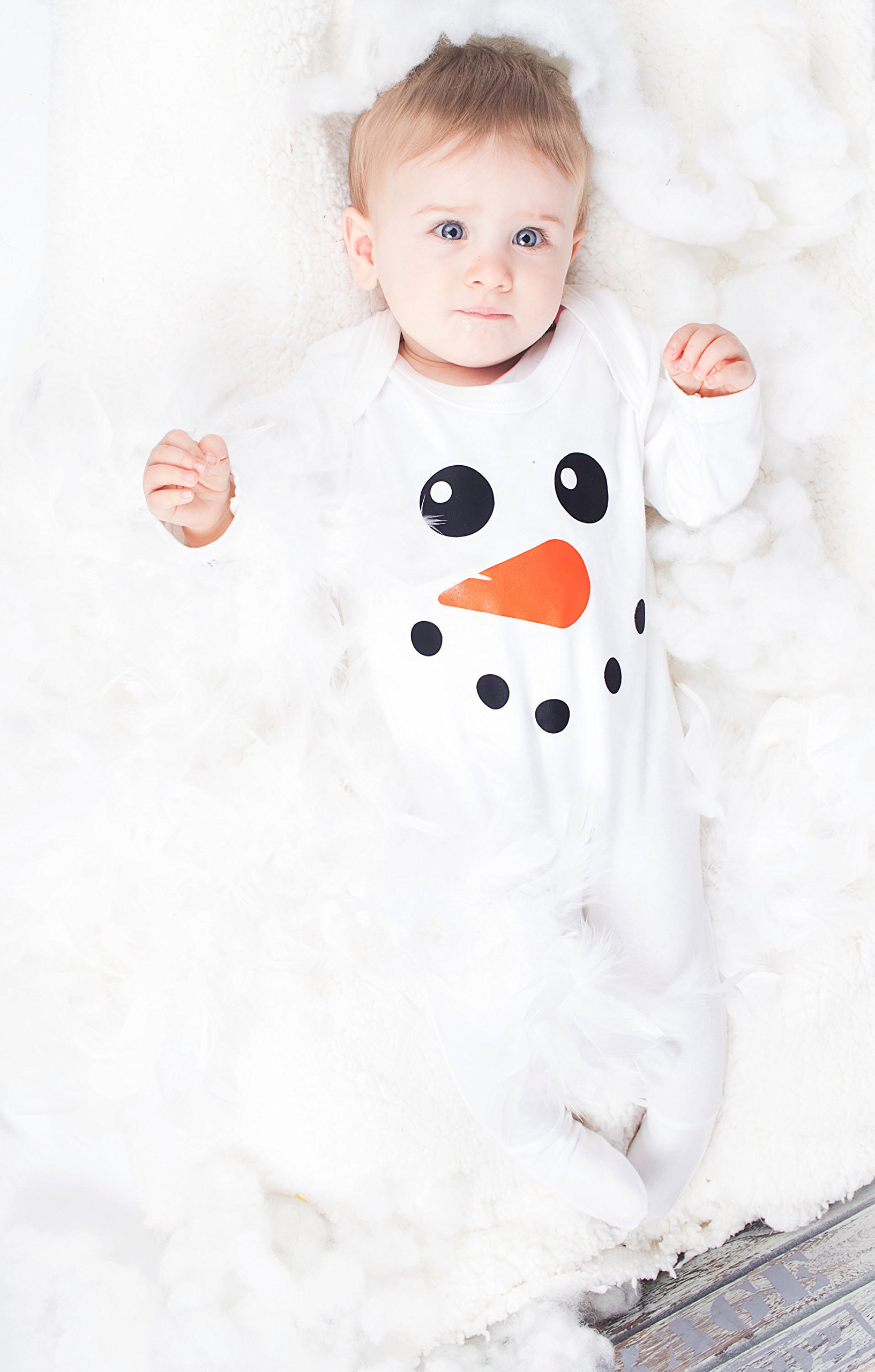 Cute Snowman Baby Romper - 3-6 Months | Gift & Sleepwear for Boys & Girls | BABY MOO'S UK - Perfect for Winter & Photo Shoots