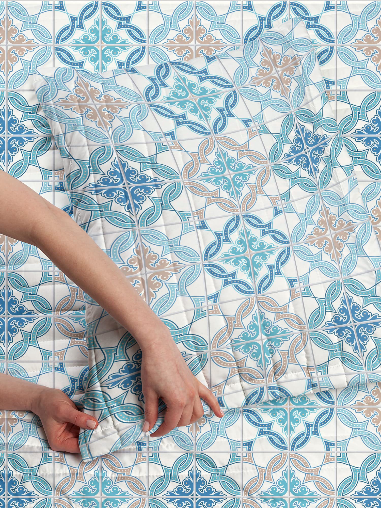 Ambesonne Quatrefoil Microfiber Bedspread Set - Modern Lisbon Pattern Inspired by Oriental Tiles, Soft Queen Size Bedding with Pillow Shams & Comforter in Blue, Tan & White | Perfect for Master Bedroom, Guest Room & Dorm Decor