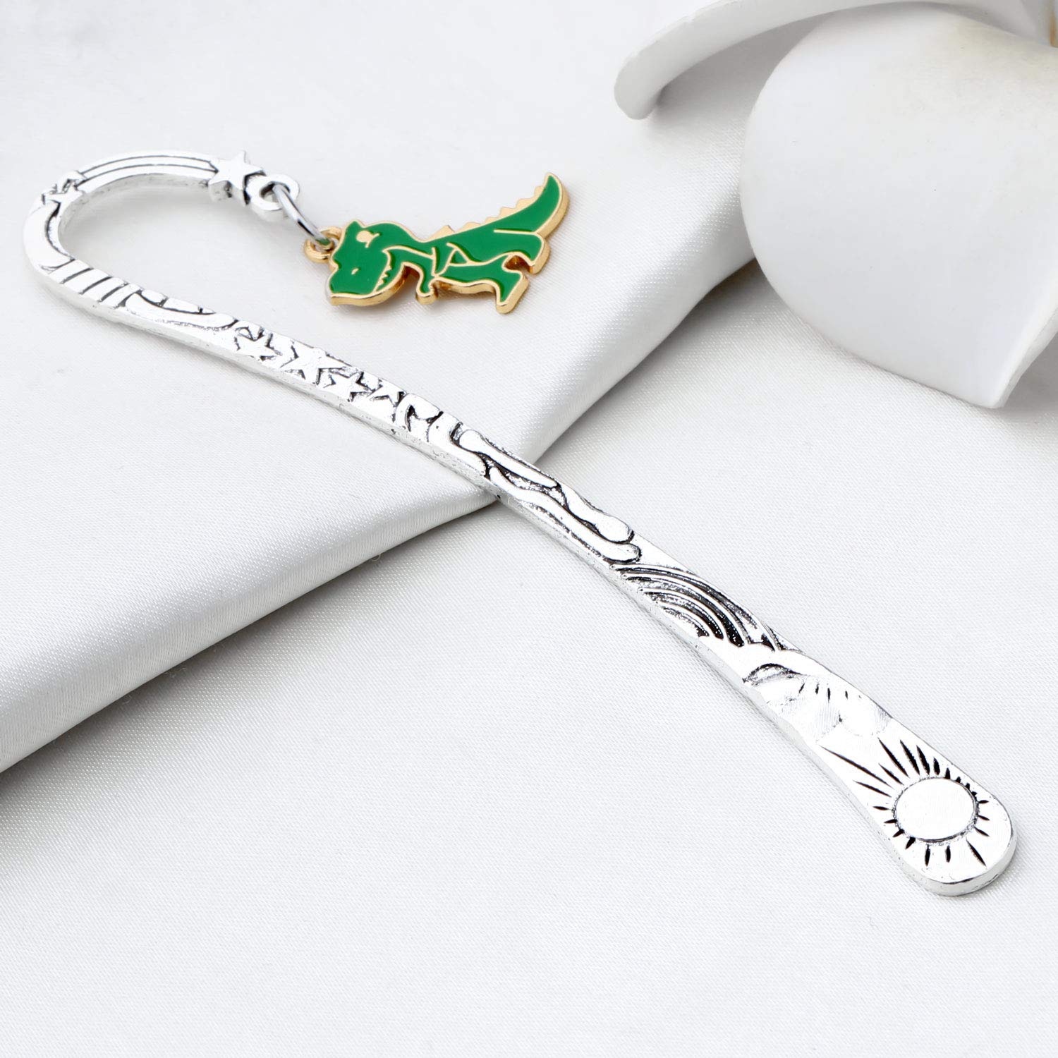 Dinosaur Bookmark for Women - Unique Dinosaur Lover Gift, Cuntasaurous Animal Bookmark Jewelry for Book Lovers | Perfect Reading Accessory for Bookworms & Dinosaur Enthusiasts