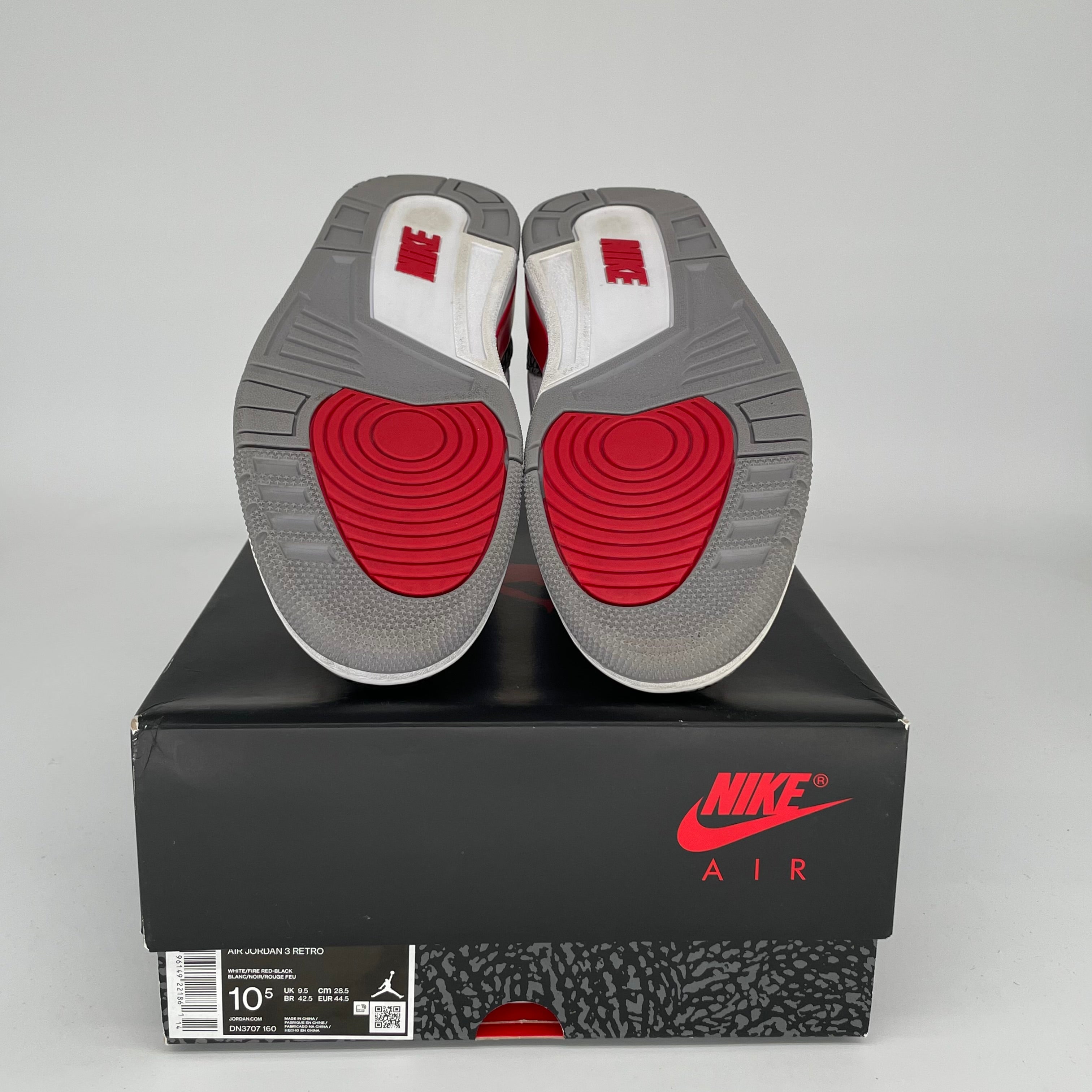 Air Jordan 3 Retro 