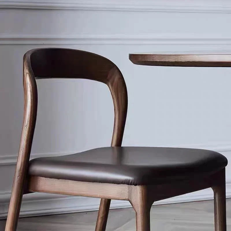 Italian Modern Dining Chair - Stylish & Comfortable for Kitchen, Dining Room & Restaurant - Perfect for Home Decor & Entertaining